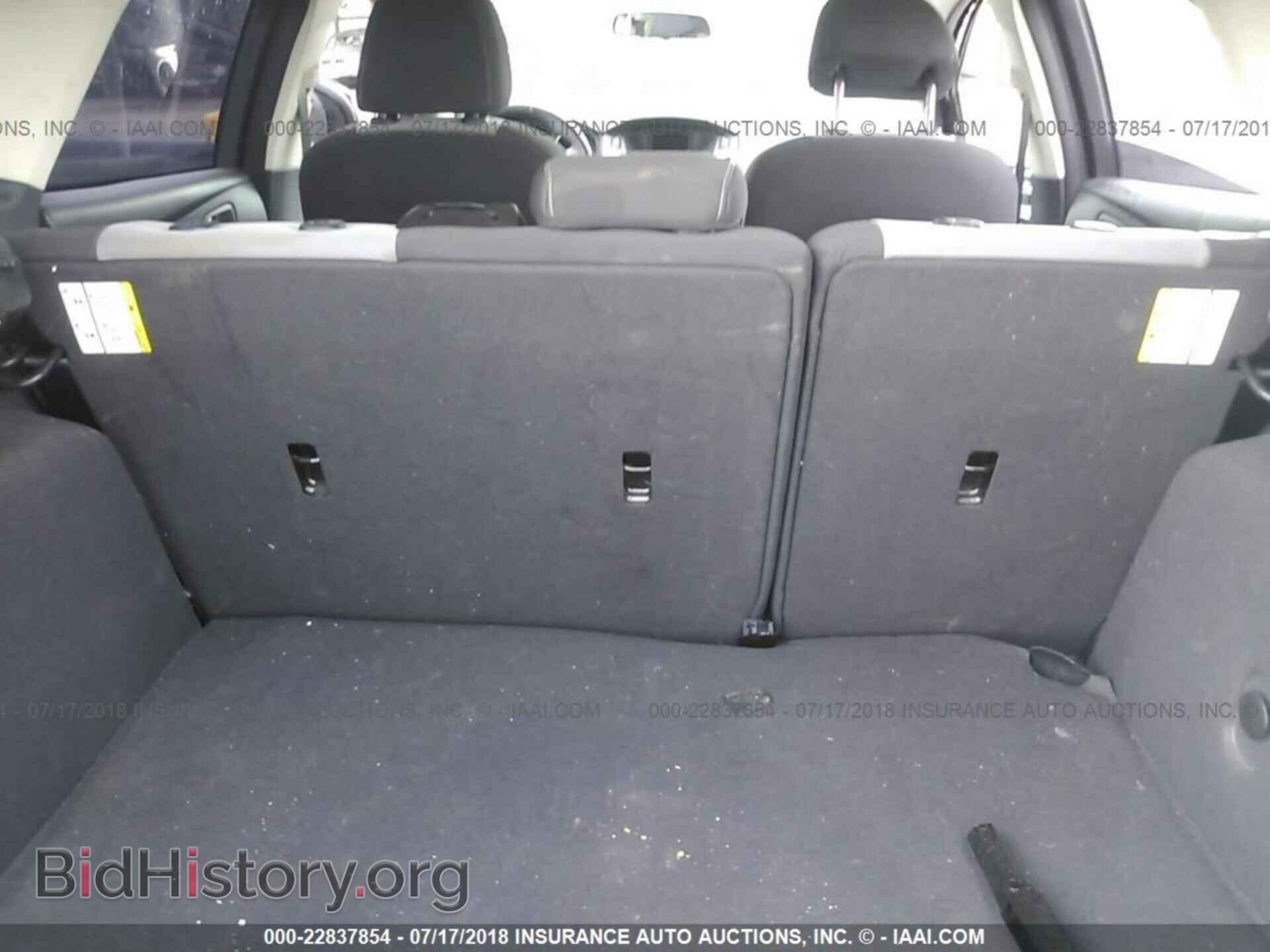 2014 Ford Focus - VIN: 1FADP3K22EL398577 - Photo 8