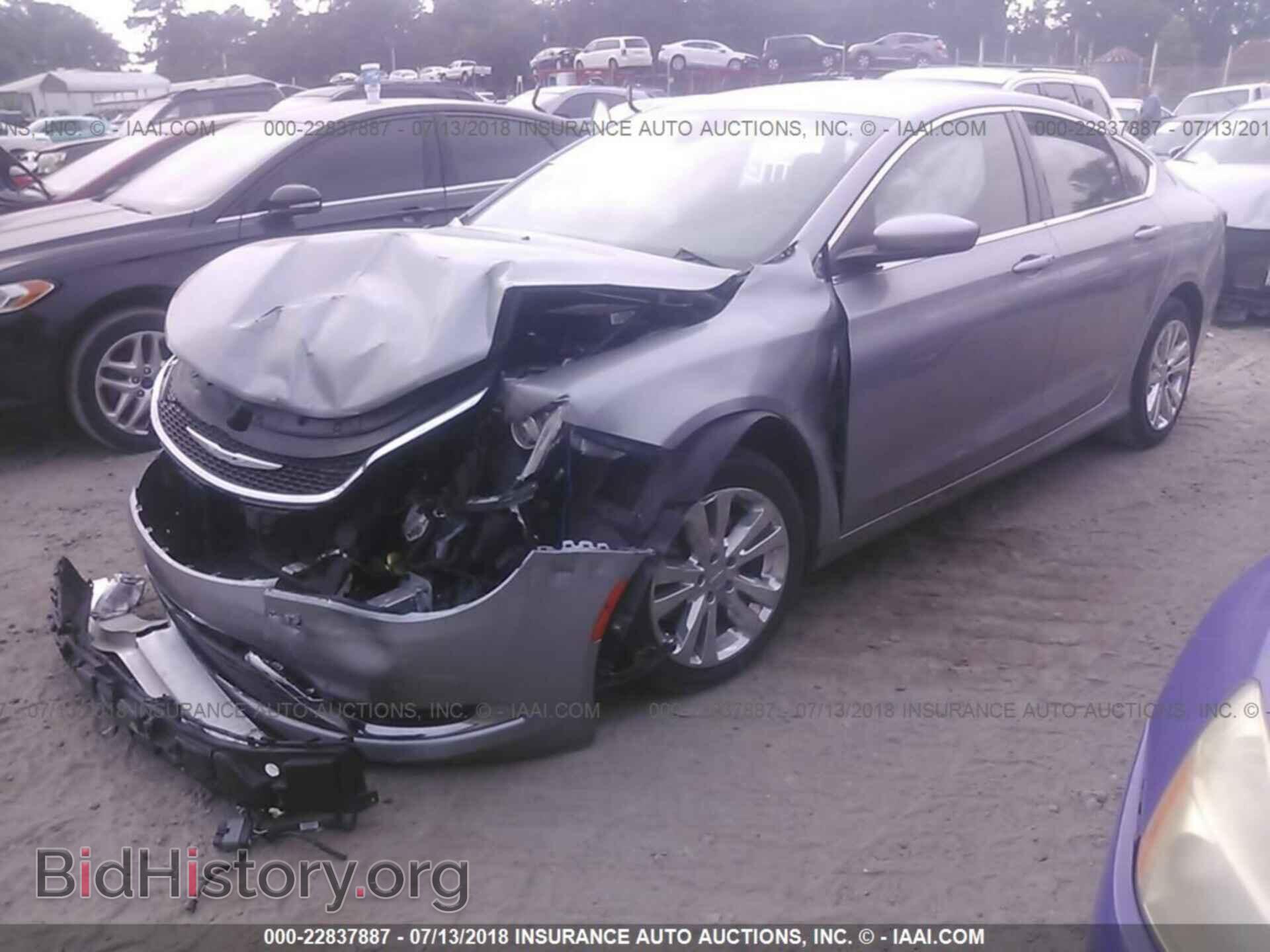 2016 Chrysler 200 - VIN: 1C3CCCAB0GN103121 - Photo 2