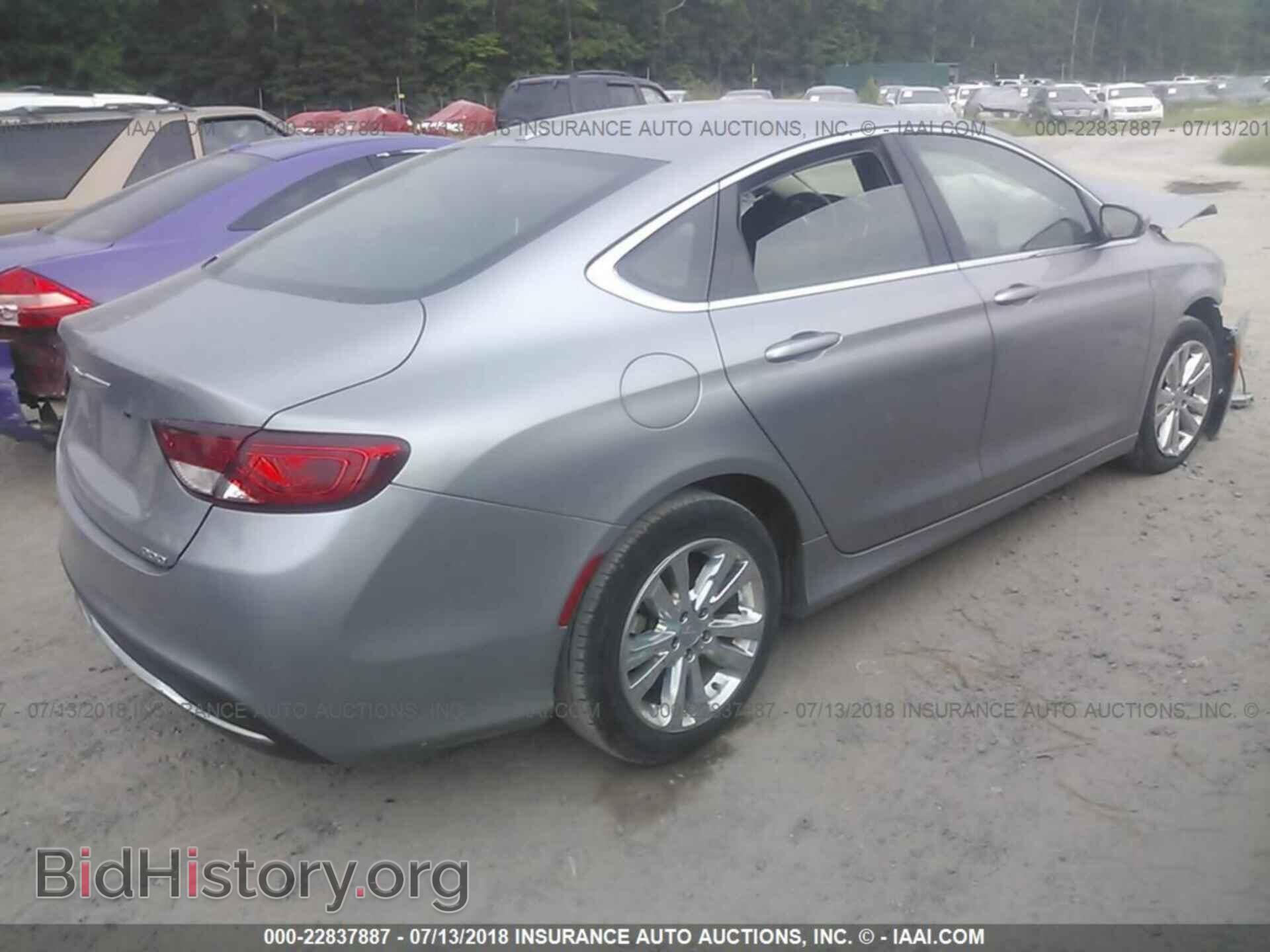 2016 Chrysler 200 - VIN: 1C3CCCAB0GN103121 - Photo 4