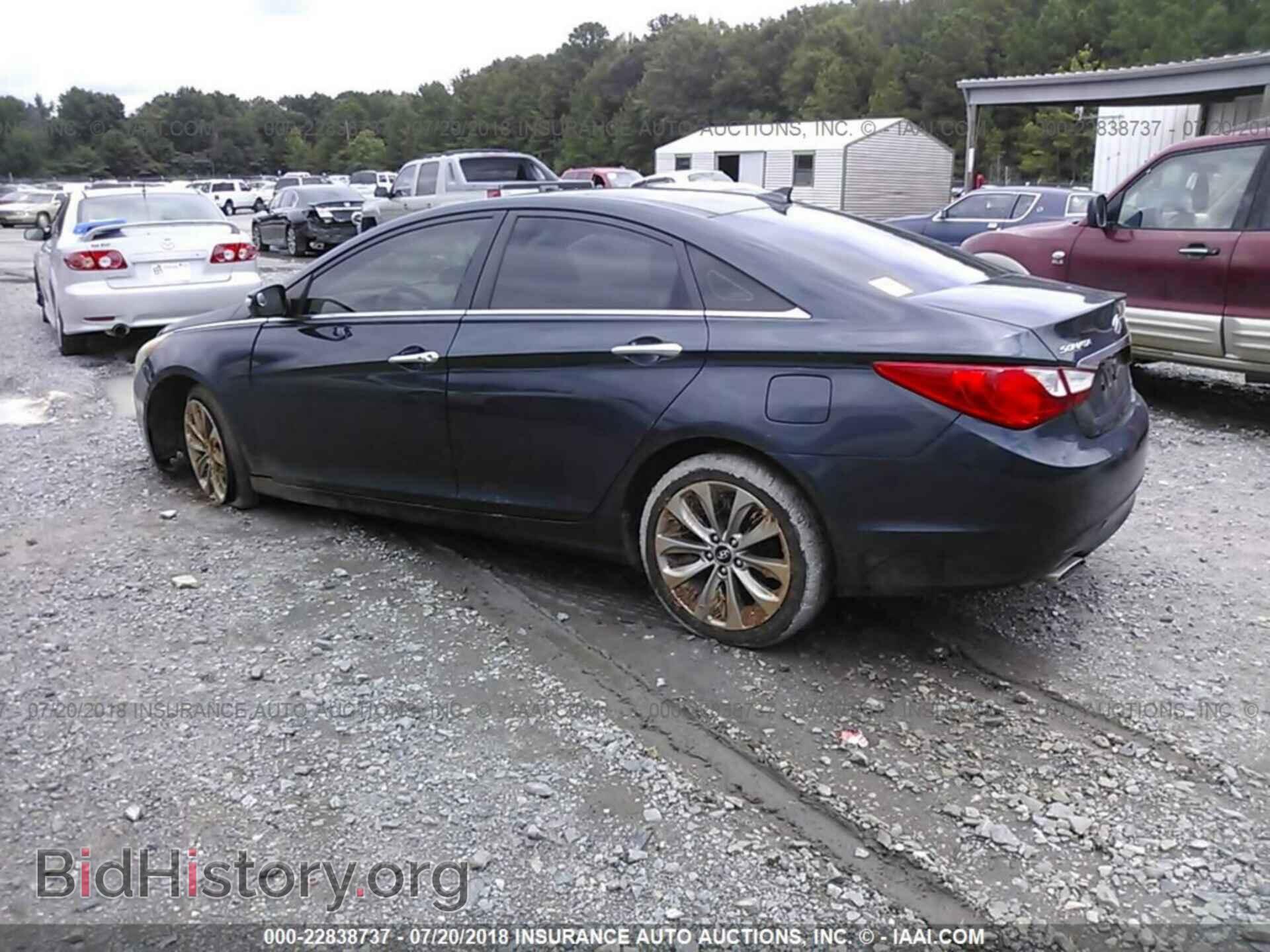 2012 Hyundai Sonata - VIN: 5NPEC4AB1CH356565 - Photo 3