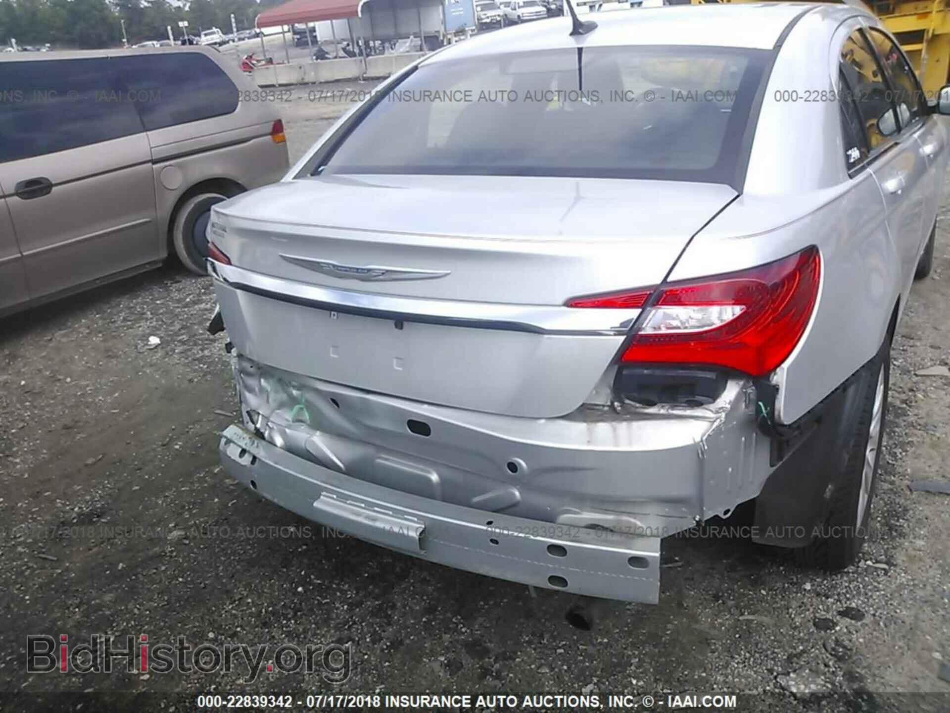 2012 Chrysler 200 - VIN: 1C3CCBAB6CN145409 - Фото 6