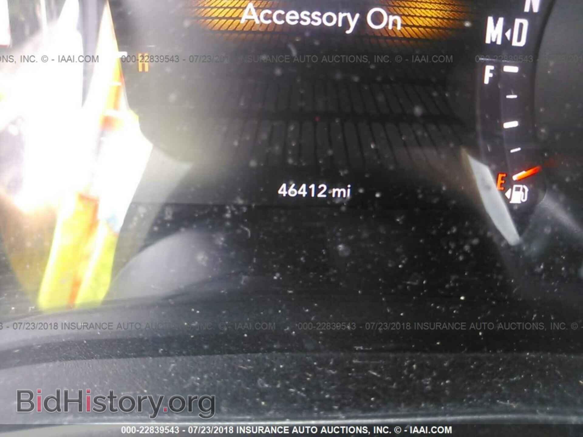 2016 Dodge Challenger - VIN: 2C3CDZAG5GH200058 - Photo 7