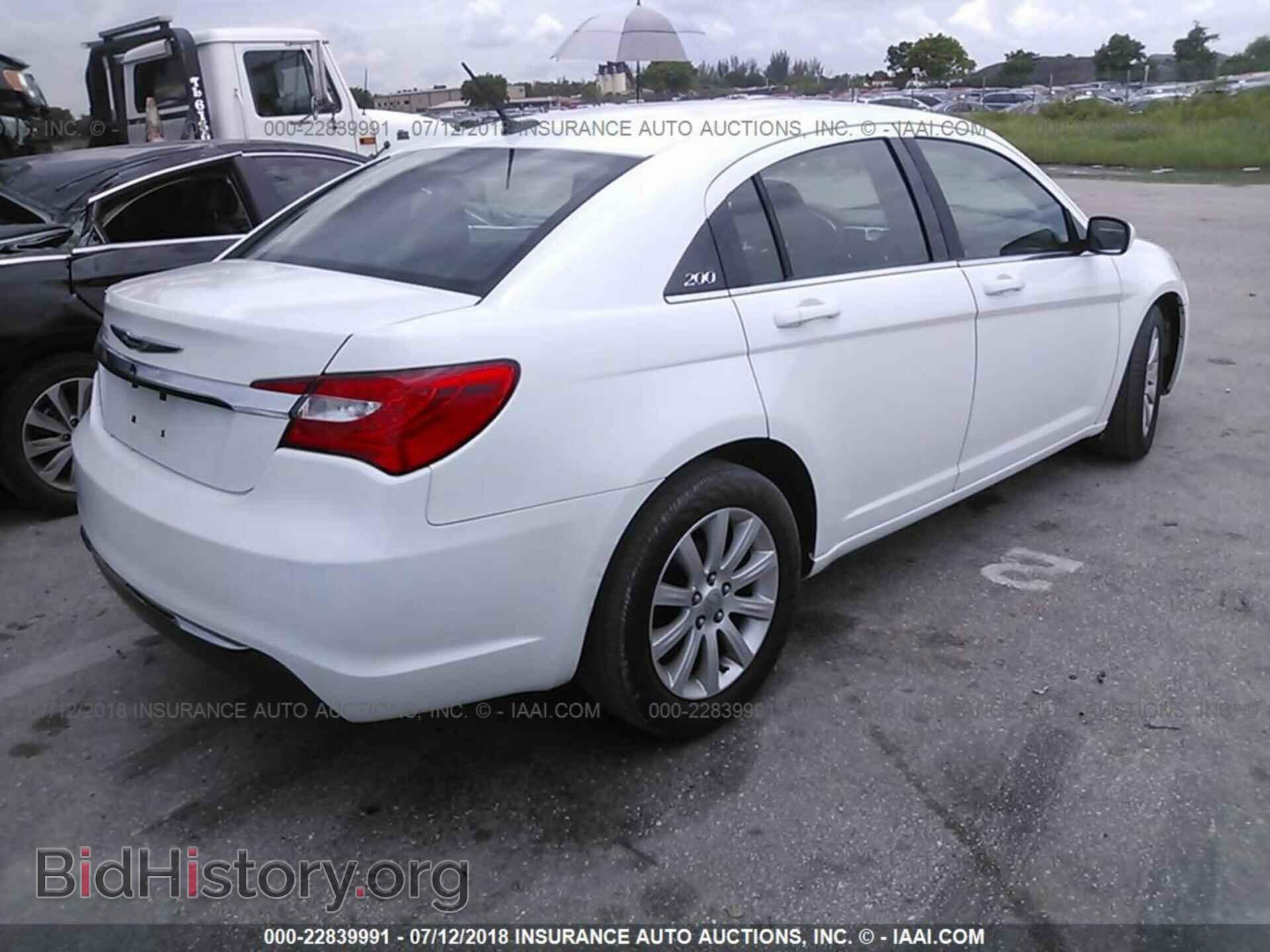 2012 Chrysler 200 - VIN: 1C3CCBBB6CN283479 - Фото 4