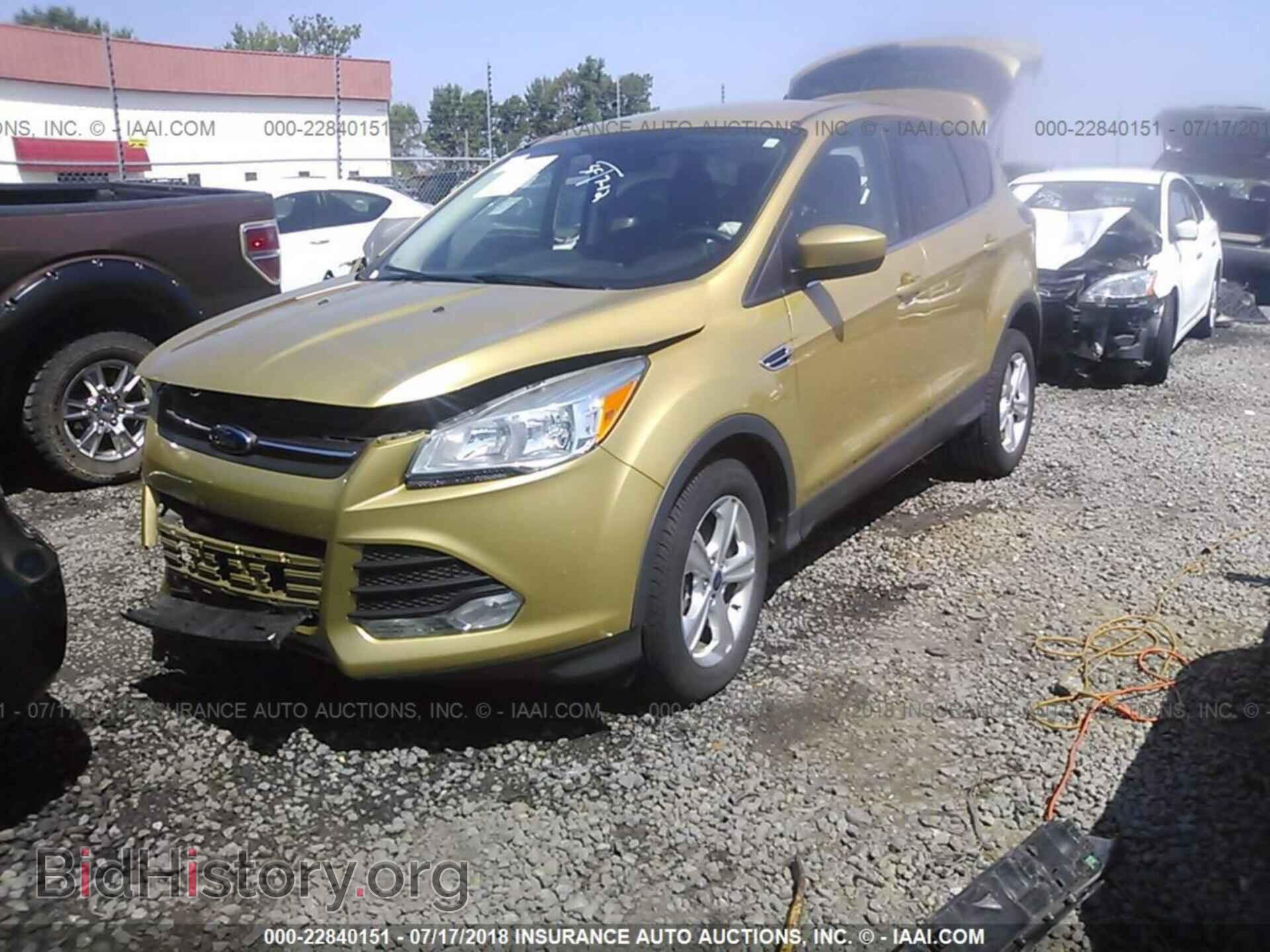 2015 Ford Escape - VIN: 1FMCU0G94FUB08737 - Фото 2