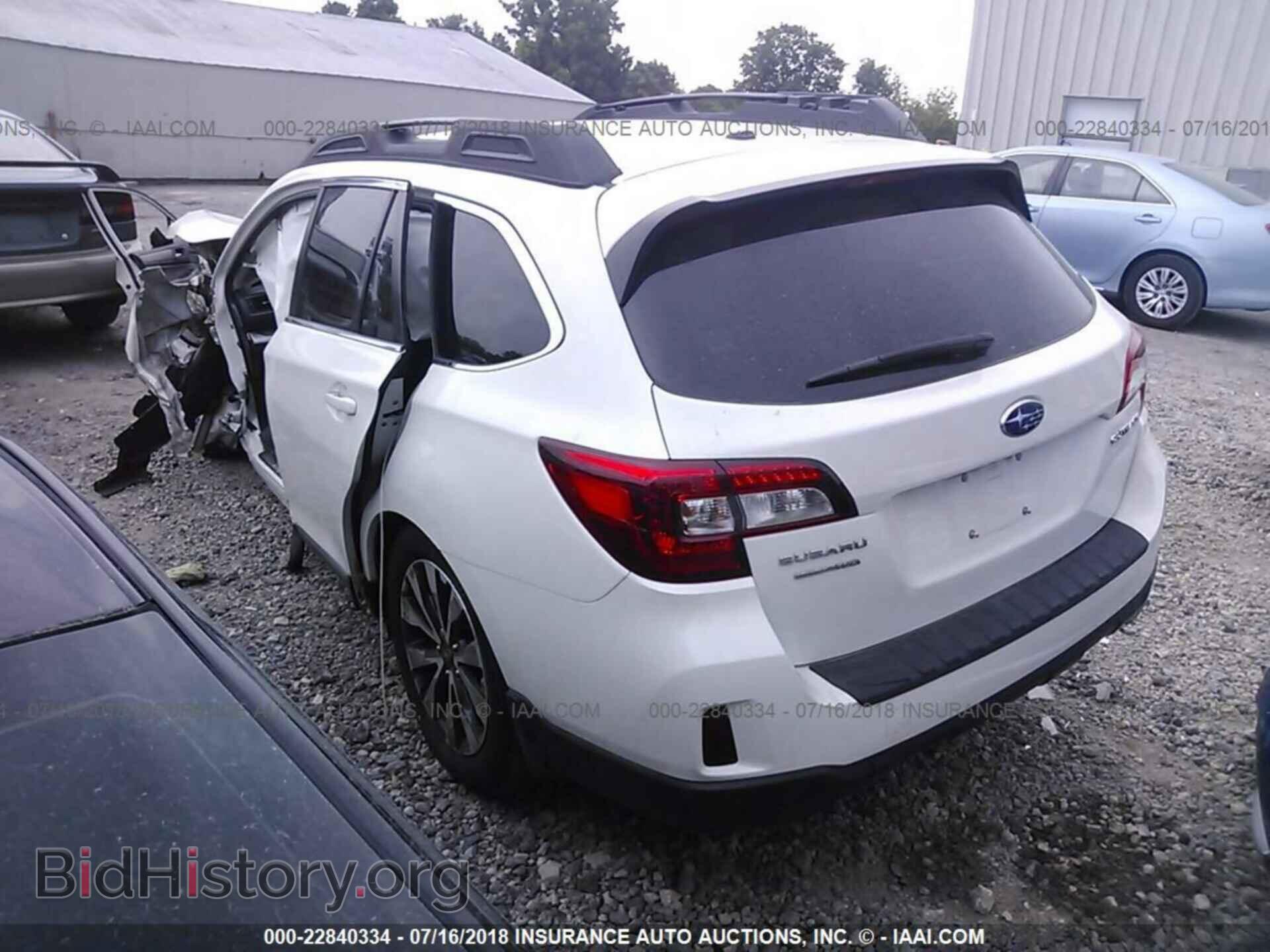 2015 Subaru Outback - VIN: 4S4BSBLC2F3258396 - Photo 3