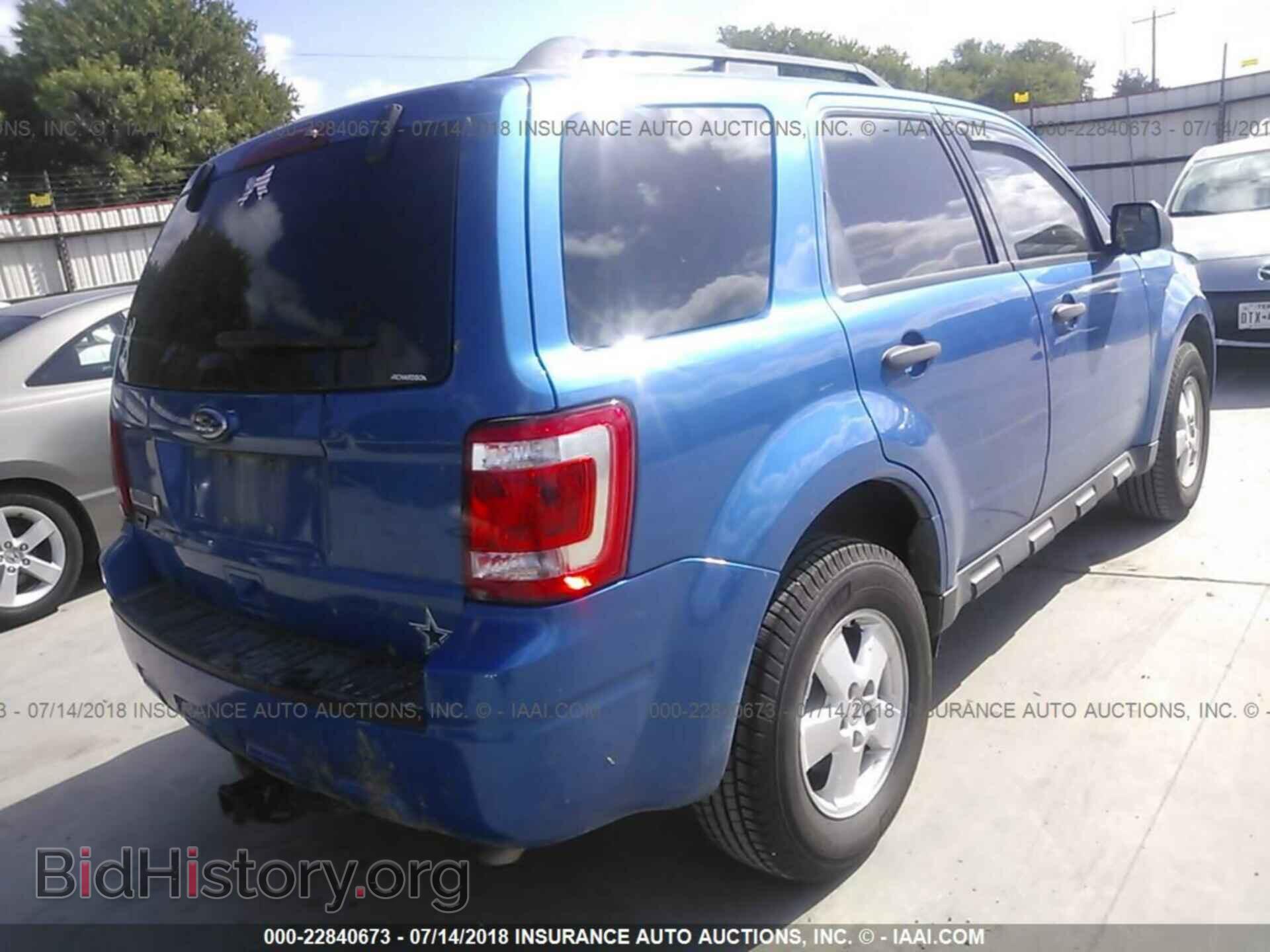 2012 Ford Escape - VIN: 1FMCU0D73CKB53419 - Photo 4