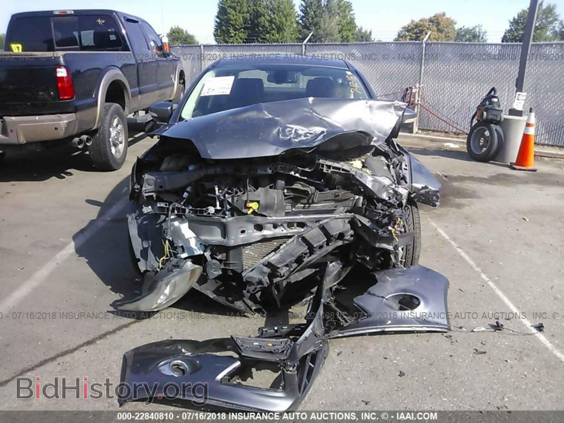 2012 Ford Focus - VIN: 1FAHP3H22CL393787 - Photo 6