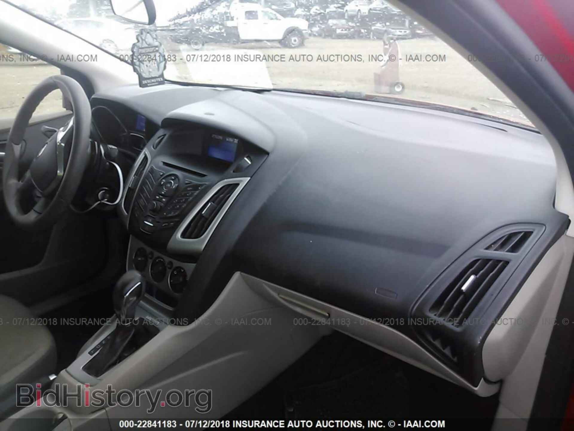 2013 Ford Focus - VIN: 1FADP3F23DL182584 - Photo 5