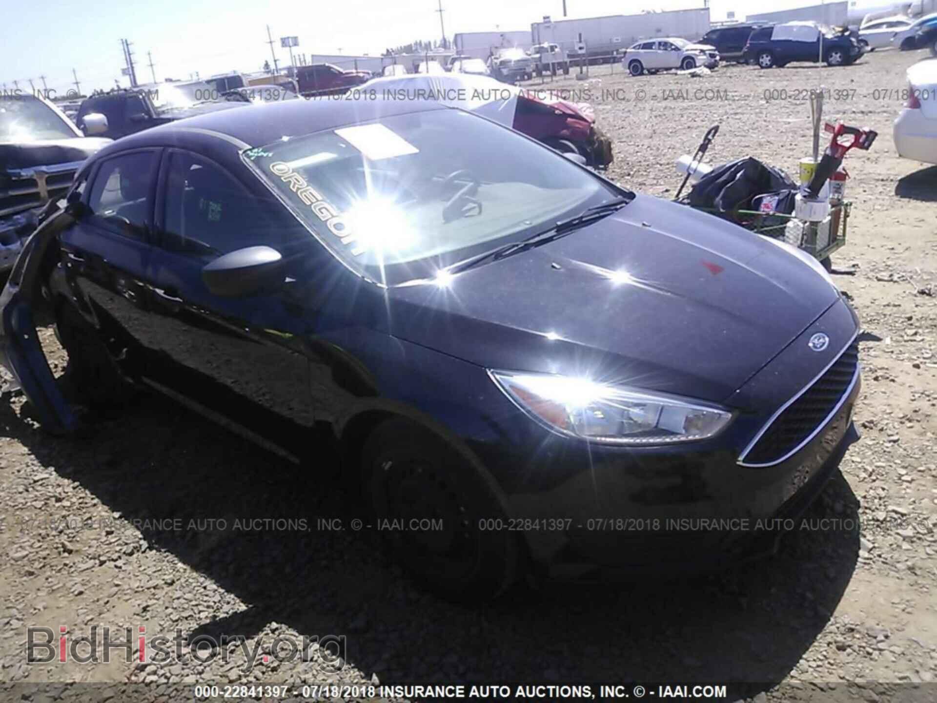 Photo 1FADP3E25HL211543 - Ford Focus 2017