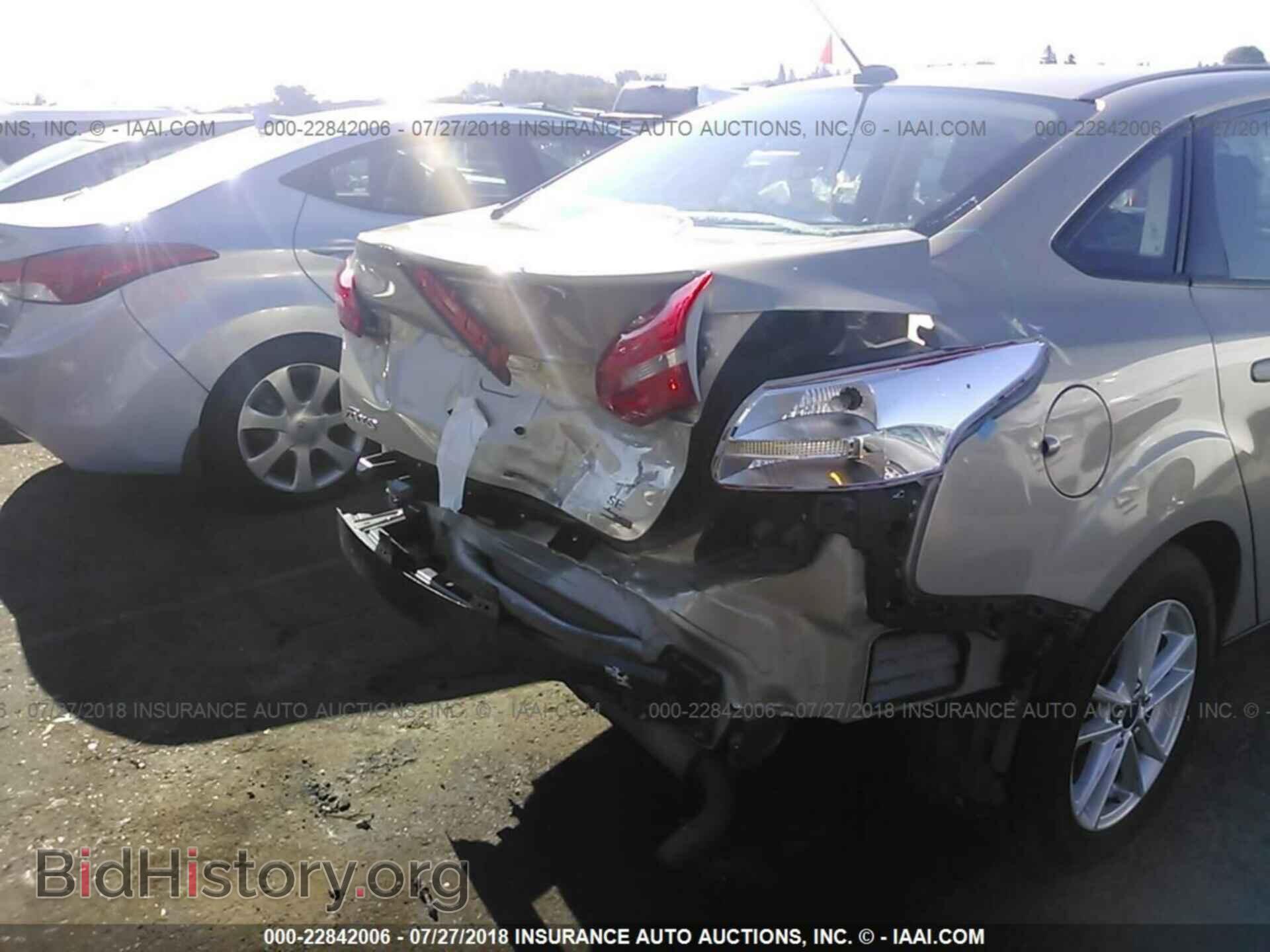 2016 Ford Focus - VIN: 1FADP3F29GL283620 - Фото 6