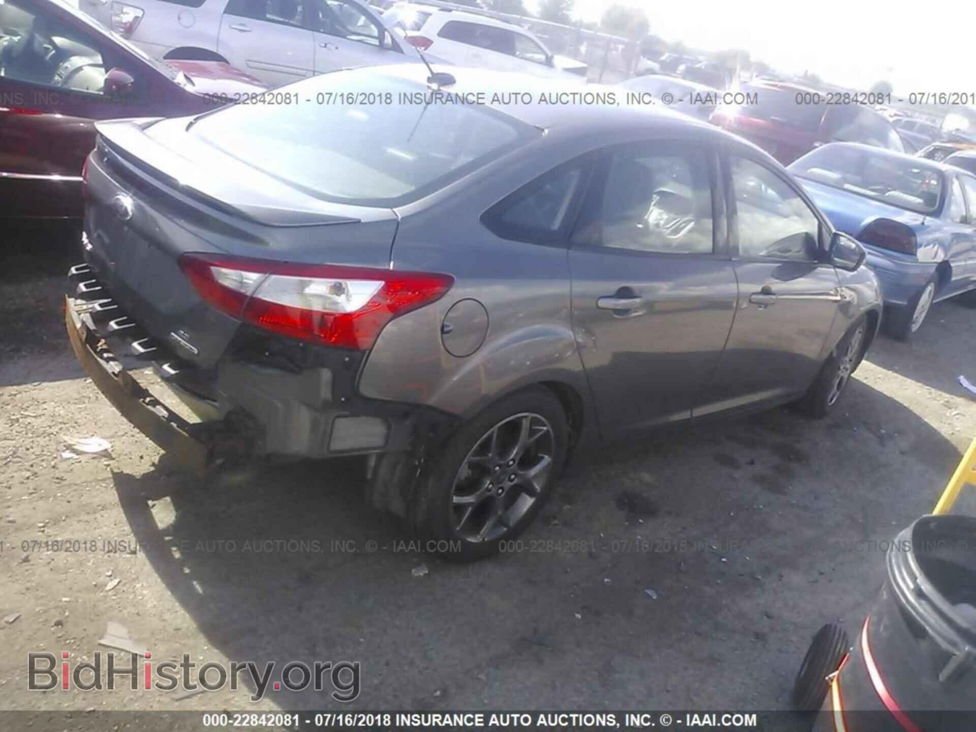 2014 Ford Focus - VIN: 1FADP3F25EL129368 - Фото 4
