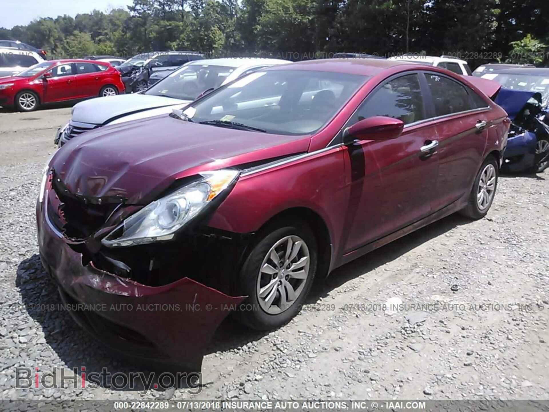2012 Hyundai Sonata - VIN: 5NPEB4AC9CH441584 - Photo 2
