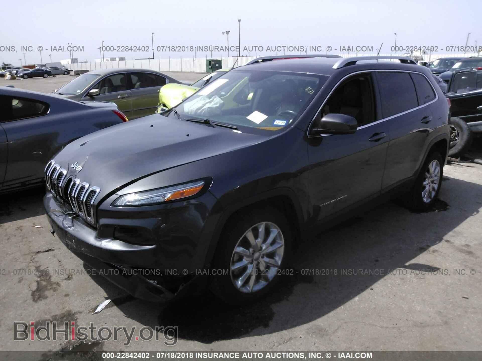 2014 Jeep Cherokee - VIN: 1C4PJLDB4EW160217 - Photo 2