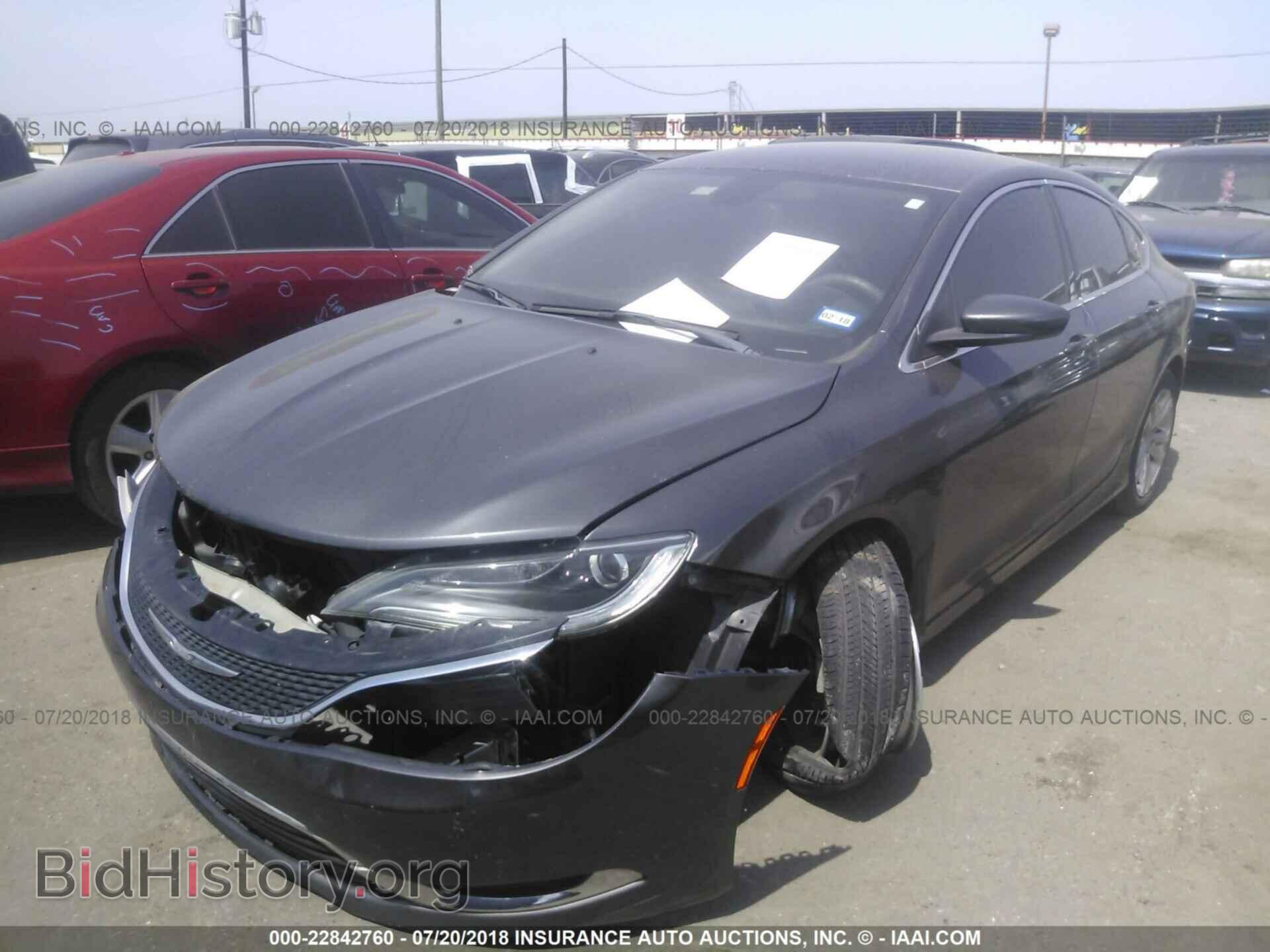 2015 Chrysler 200 - VIN: 1C3CCCAB3FN676559 - Photo 2