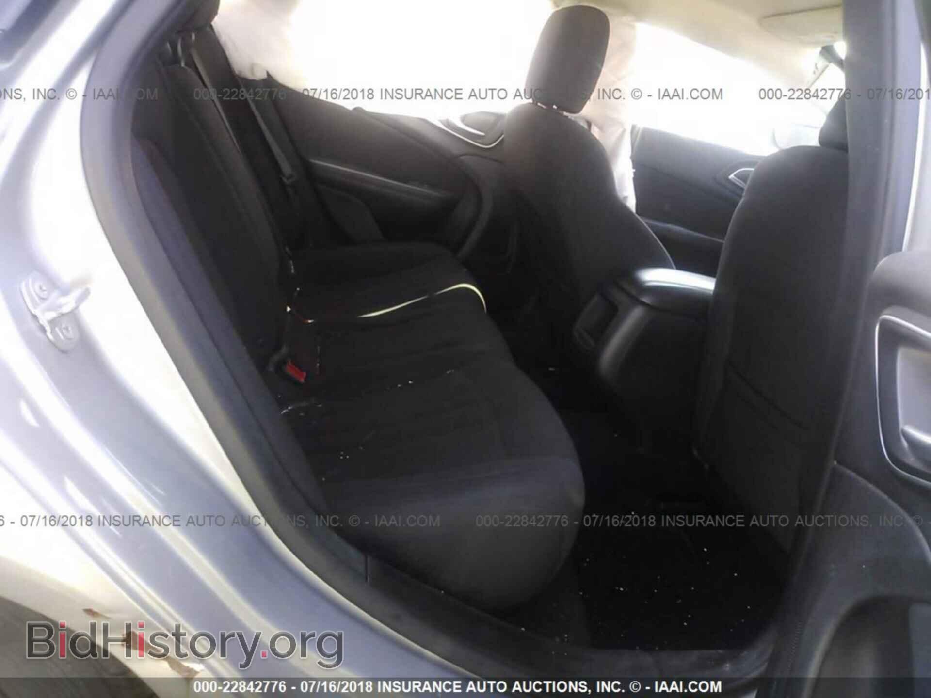 2015 Chrysler 200 - VIN: 1C3CCCAB6FN639635 - Фото 8