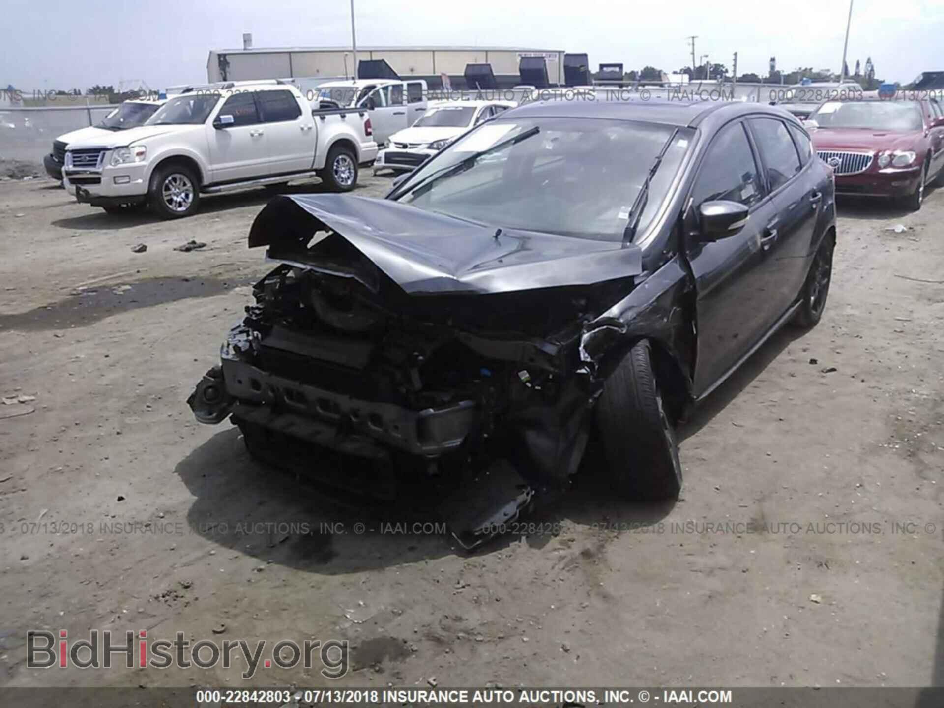 2016 Ford Focus - VIN: 1FADP3K25GL299514 - Фото 2