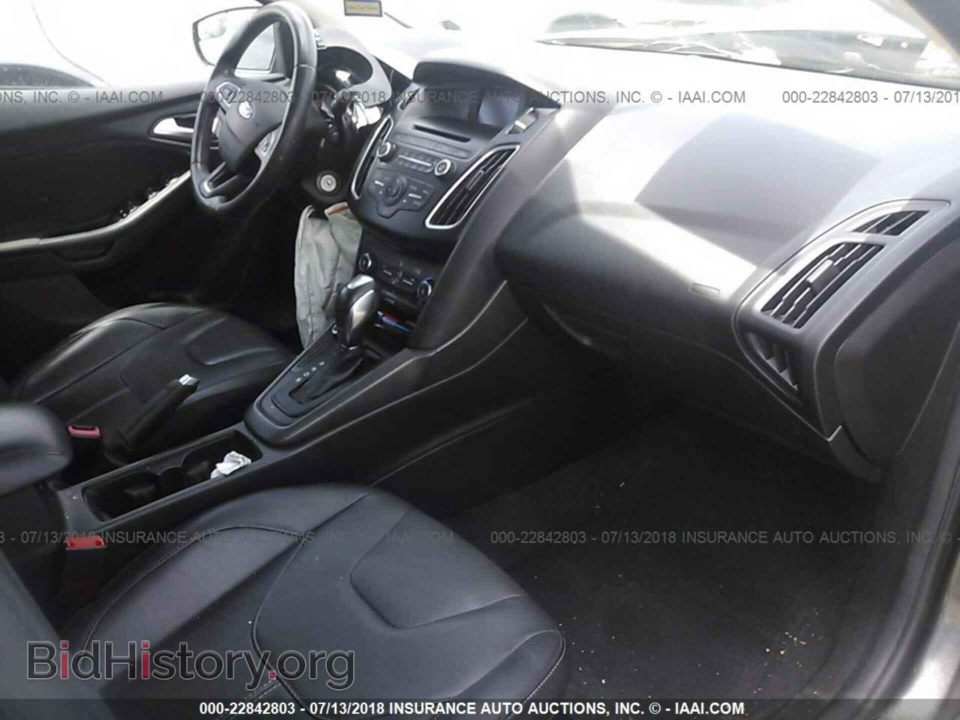 2016 Ford Focus - VIN: 1FADP3K25GL299514 - Фото 5