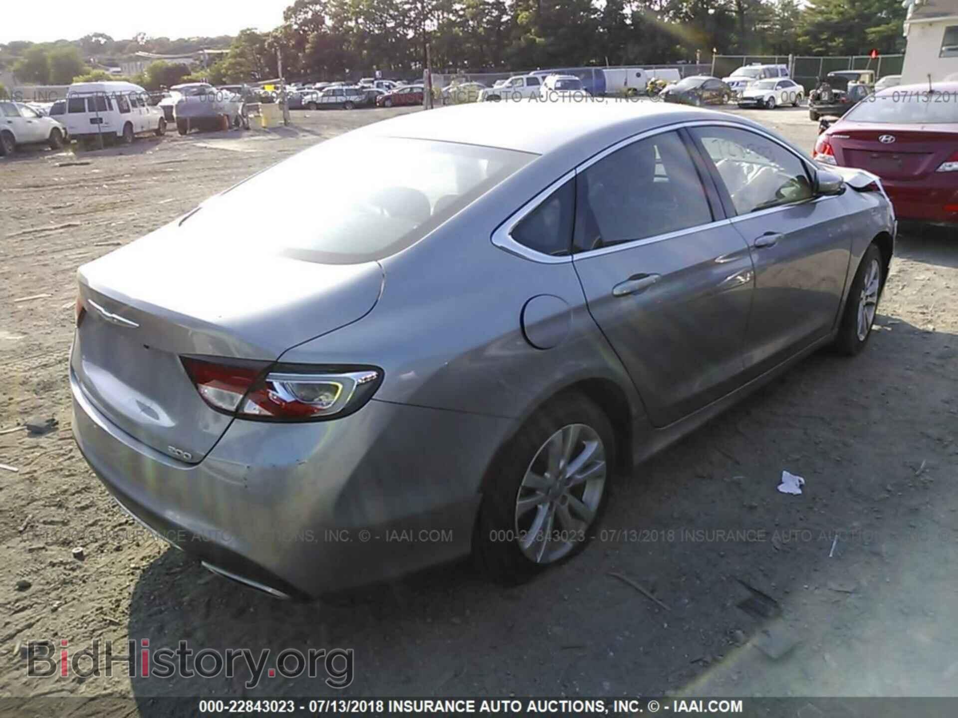 2016 Chrysler 200 - VIN: 1C3CCCAG8GN148478 - Photo 4