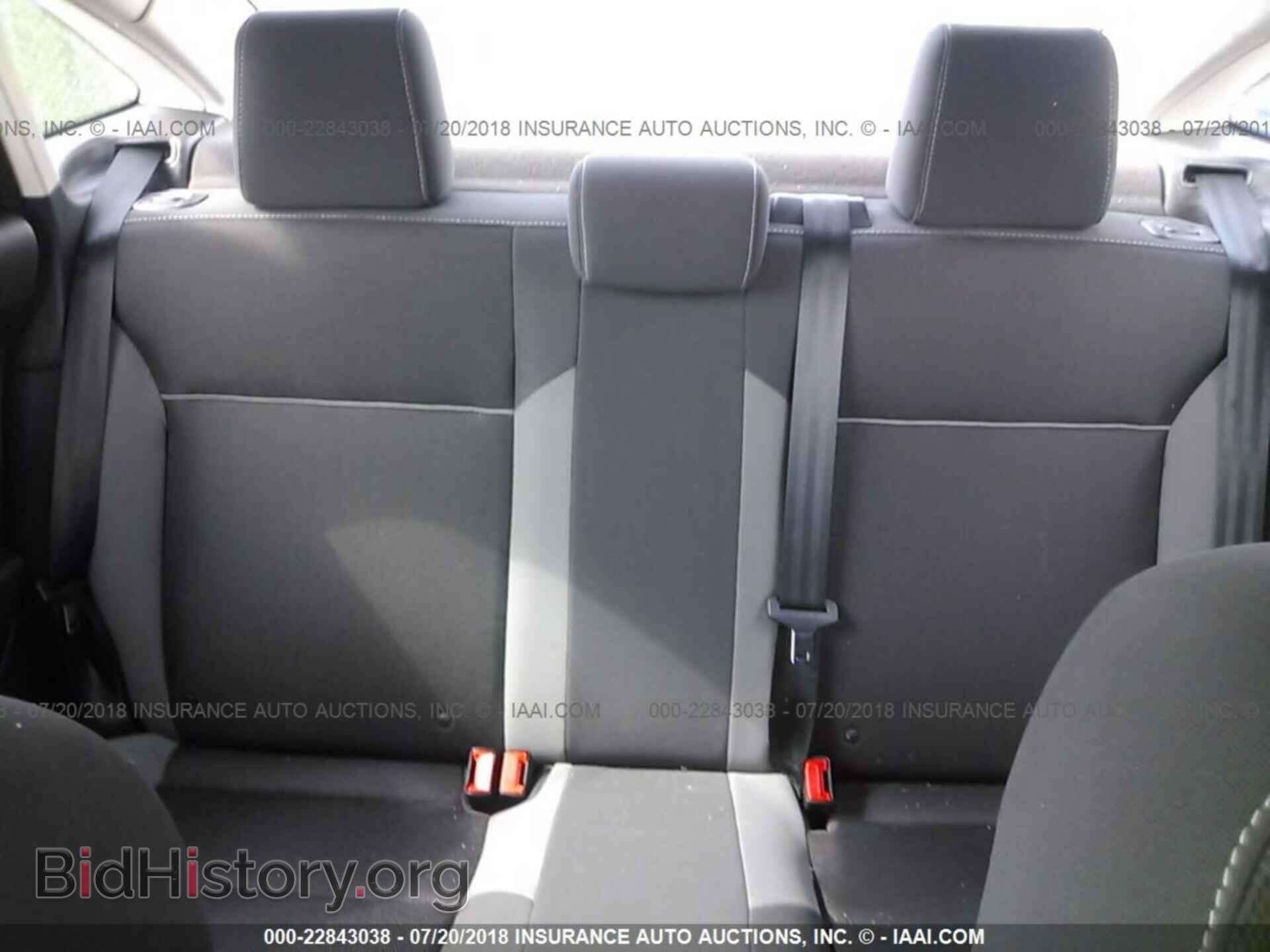 2013 Ford Focus - VIN: 1FADP3F21DL221236 - Photo 8