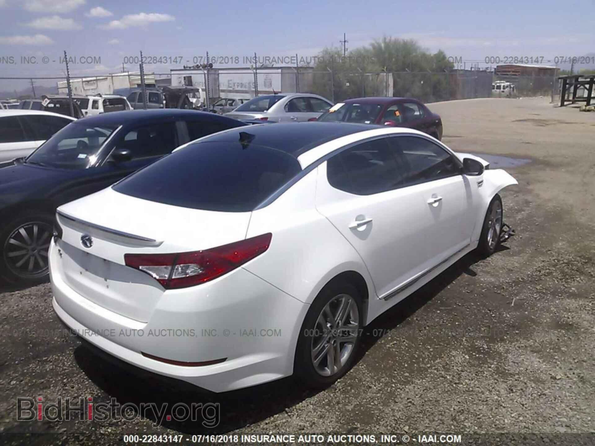 2013 Kia Optima - VIN: 5XXGR4A62DG131708 - Photo 4