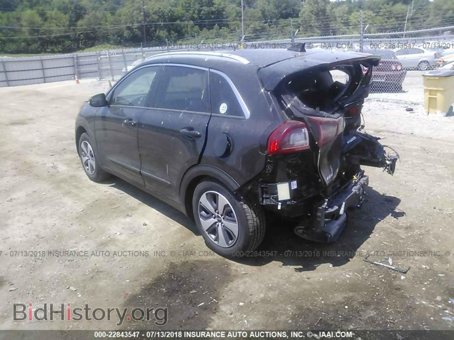 2017 Kia Niro - VIN: KNDCC3LC2H5067919 - Фото 3