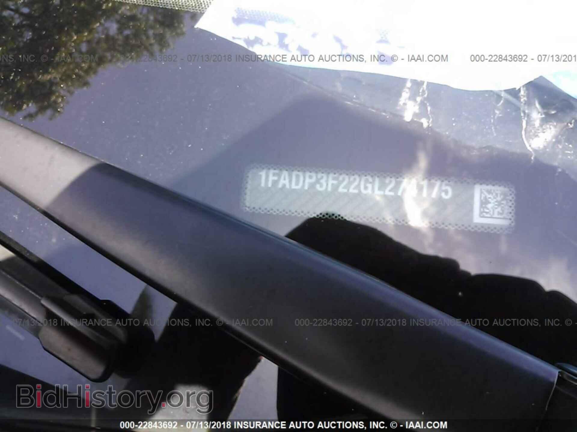 2016 Ford Focus - VIN: 1FADP3F22GL274175 - Фото 9