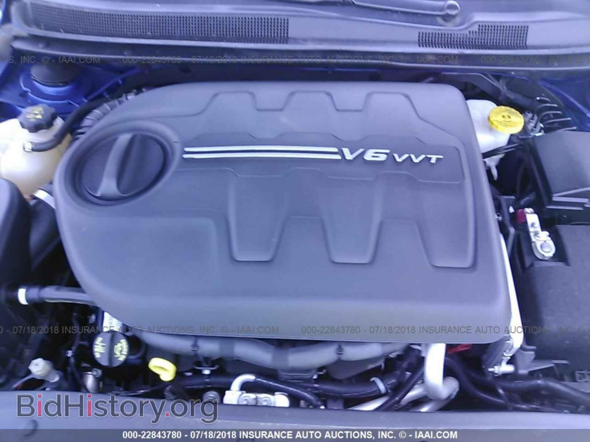 2016 CHRYSLER 200 - VIN: 1C3CCCDGXGN135677 - Фото 10