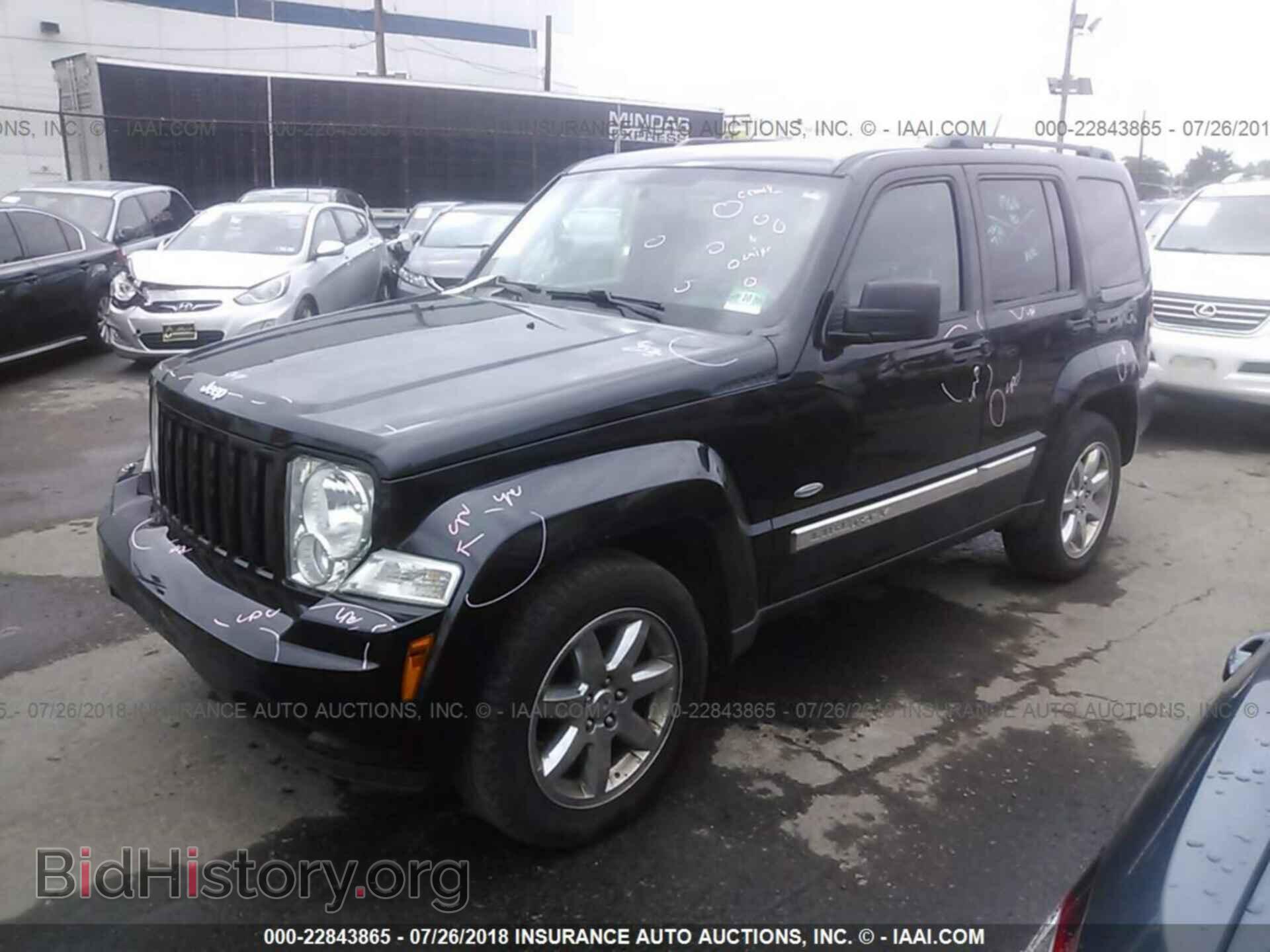 2012 Jeep Liberty - VIN: 1C4PJMAK3CW186797 - Фото 2