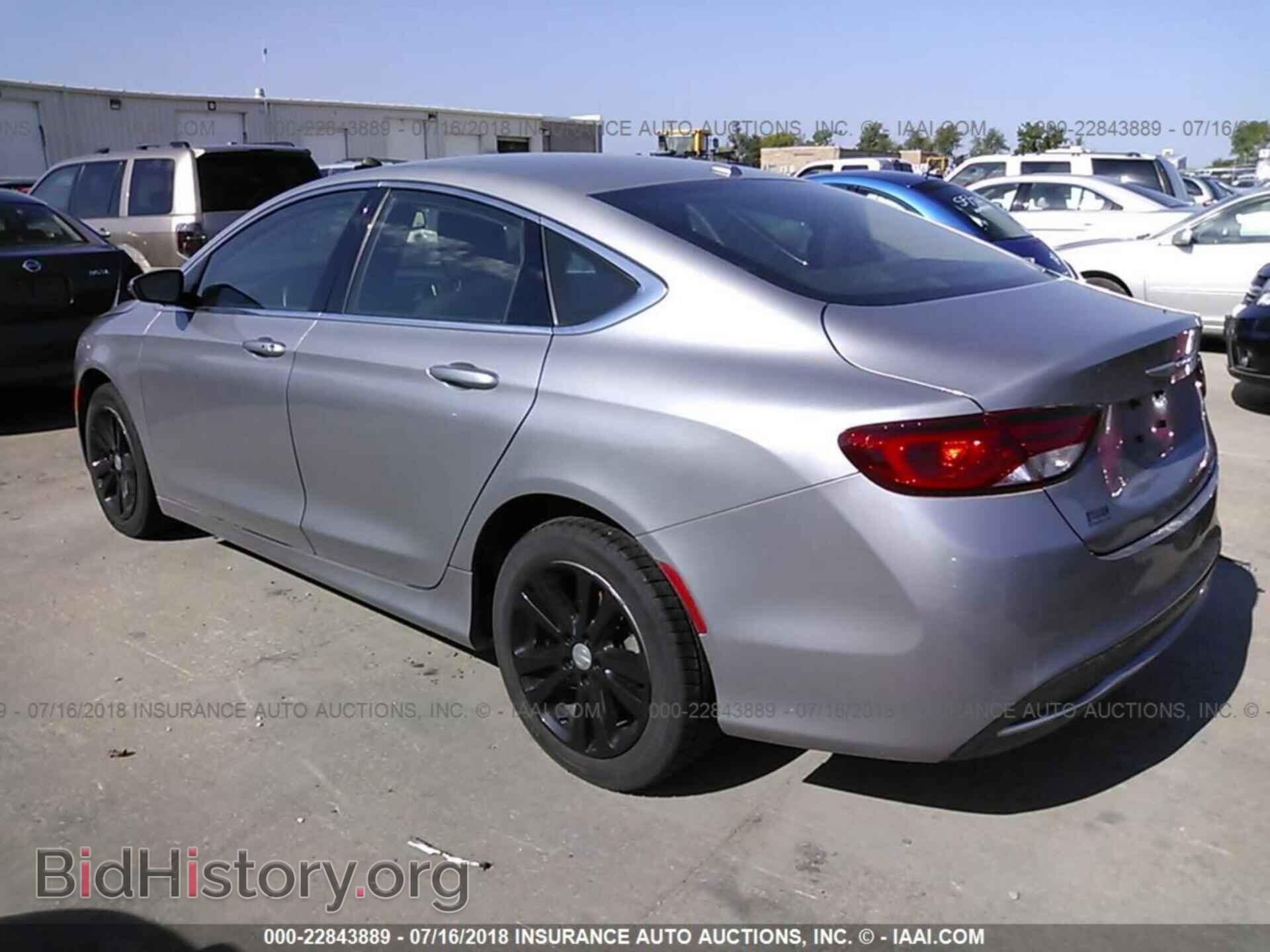 2015 Chrysler 200 - VIN: 1C3CCCAB2FN581622 - Photo 3