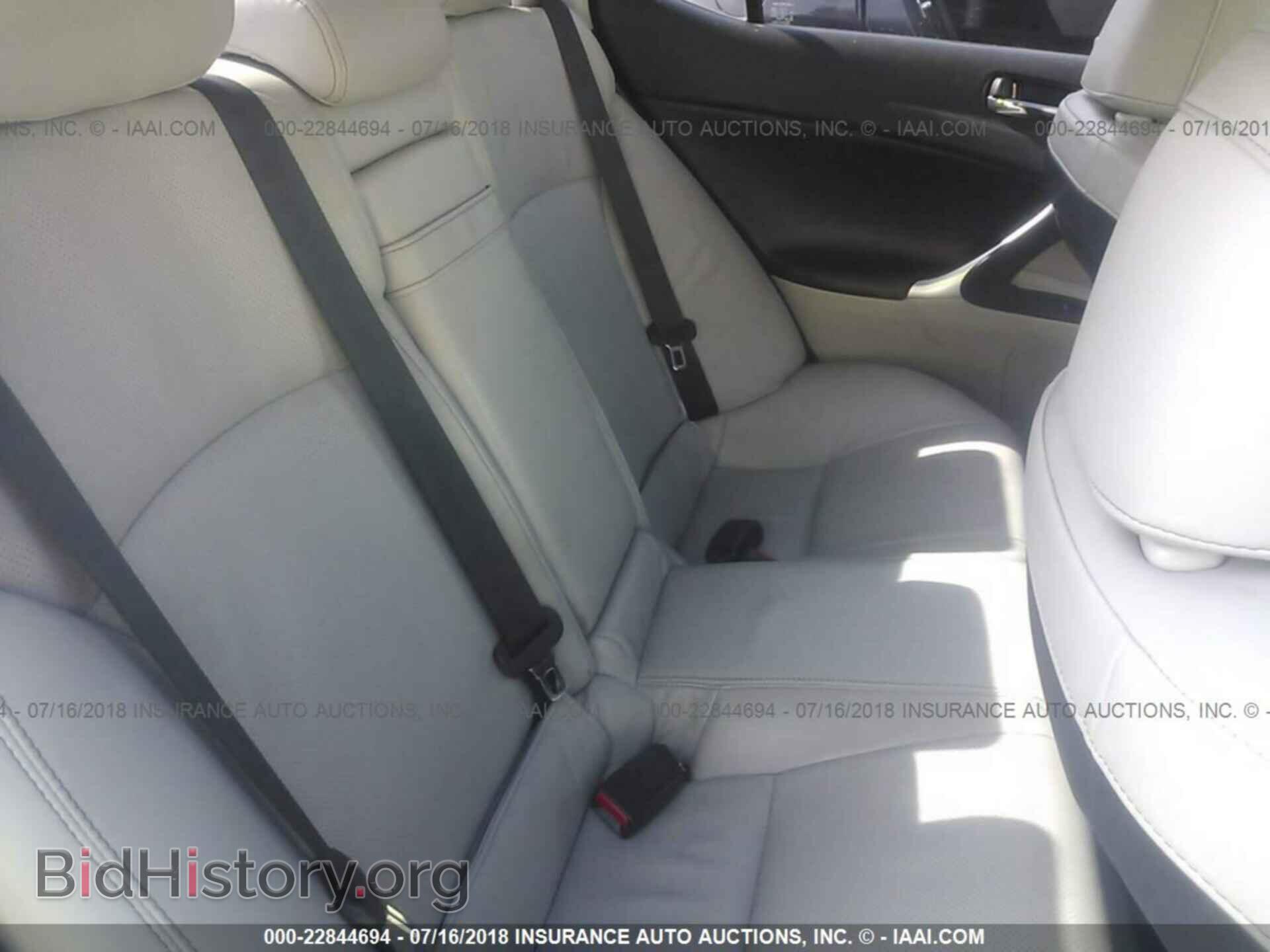 2011 Lexus Is - VIN: JTHBF5C28B5140352 - Photo 8