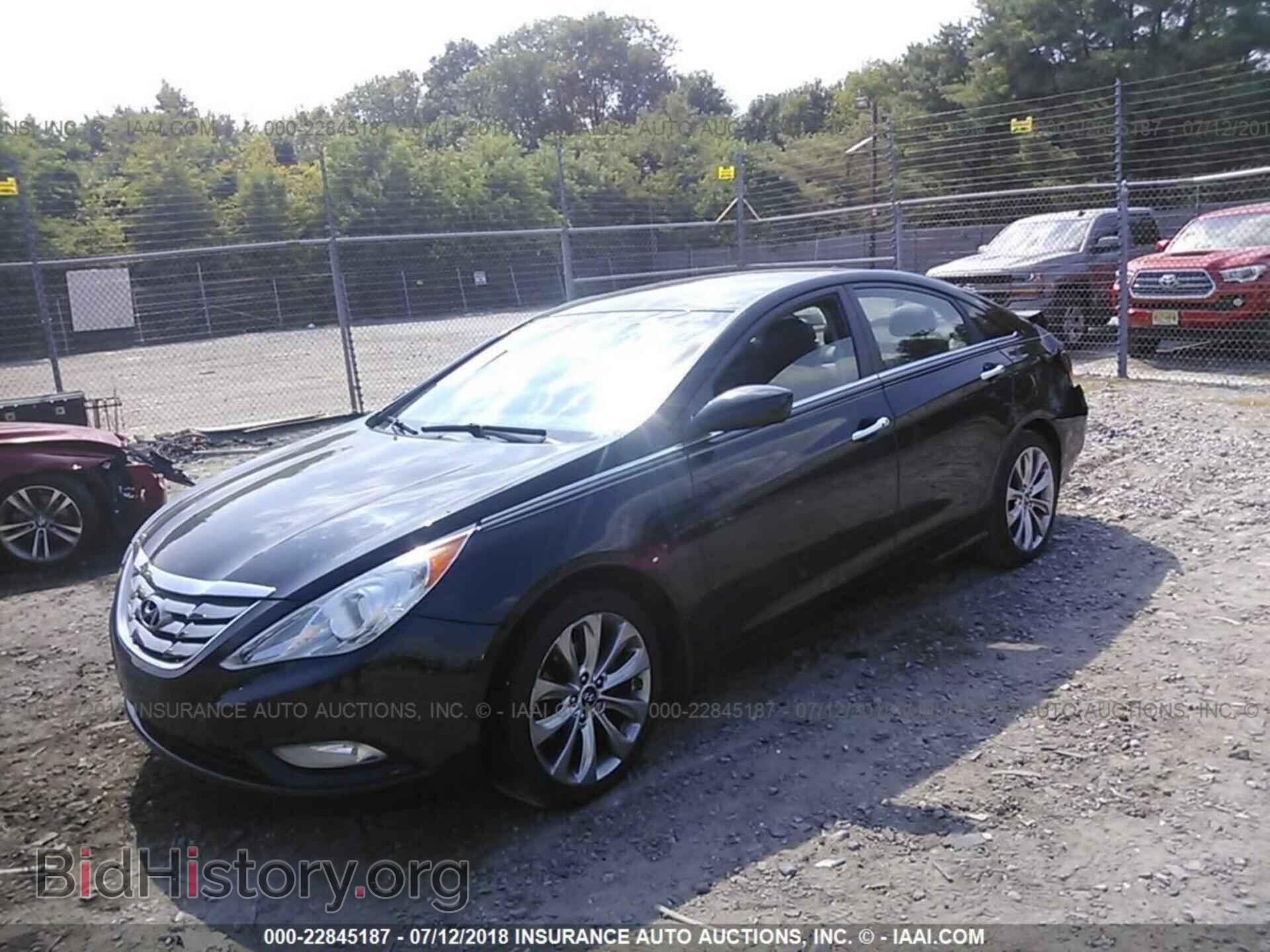 2012 Hyundai Sonata - VIN: 5NPEC4AC0CH472106 - Фото 2