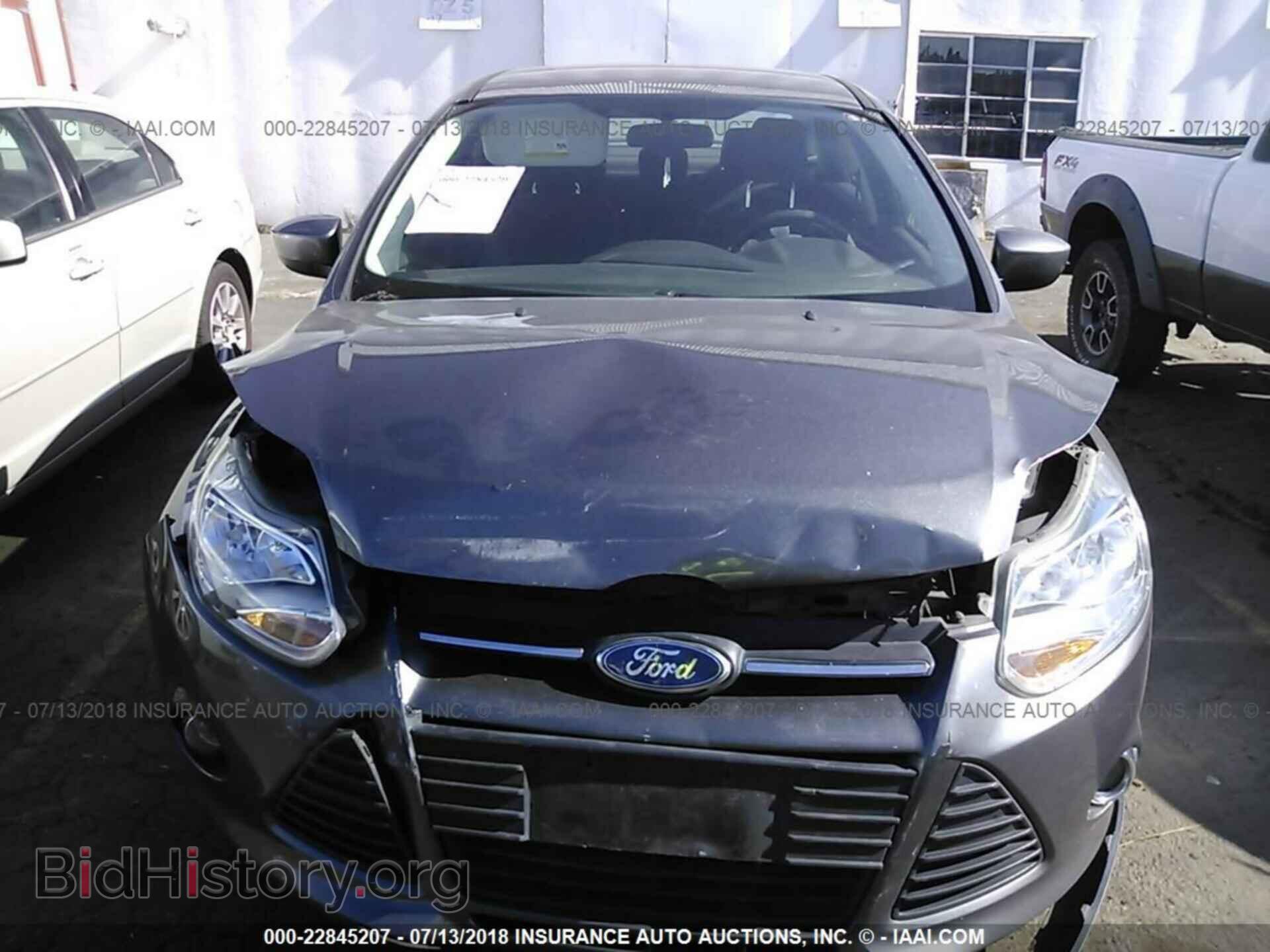 2012 Ford Focus - VIN: 1FAHP3F26CL155718 - Photo 6