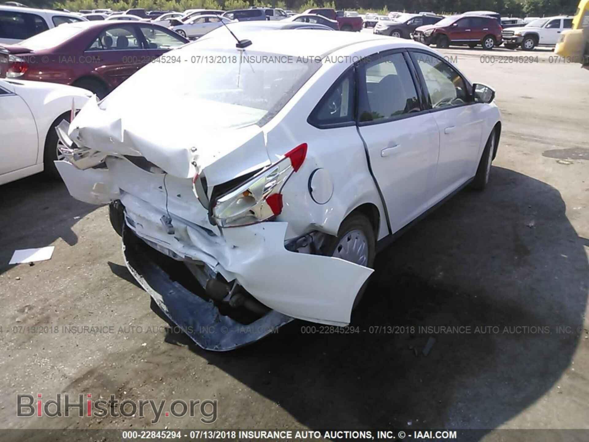2013 Ford Focus - VIN: 1FADP3F22DL170054 - Photo 4