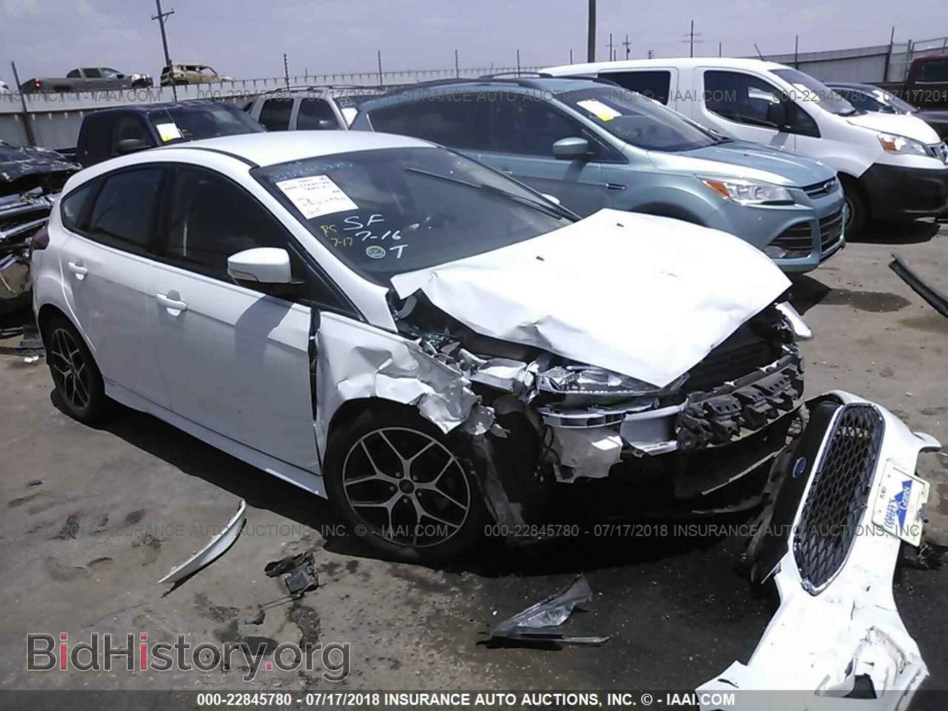 Photo 1FADP3K2XFL306178 - Ford Focus 2015
