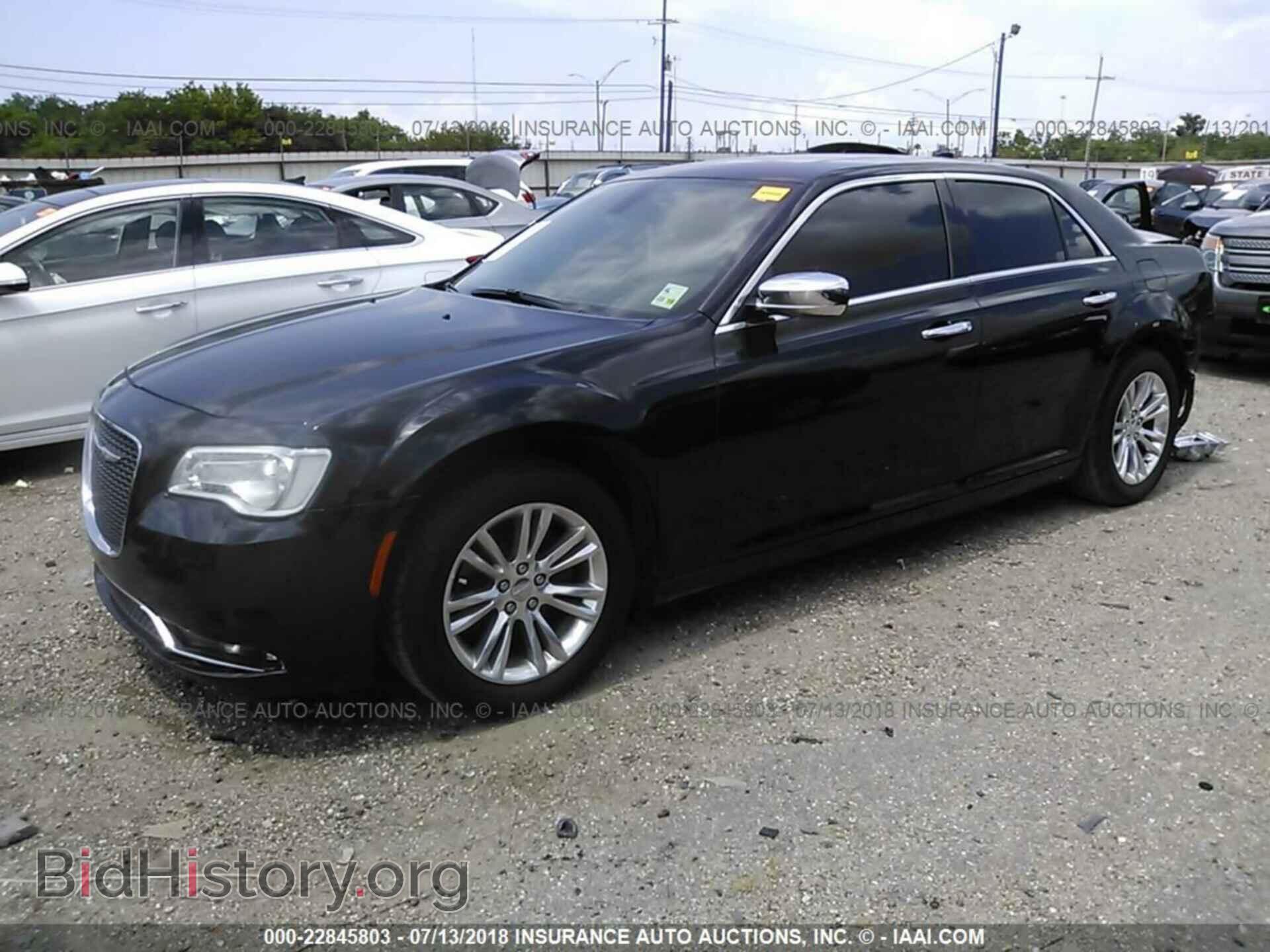 2016 Chrysler 300c - VIN: 2C3CCAEG1GH123512 - Фото 2