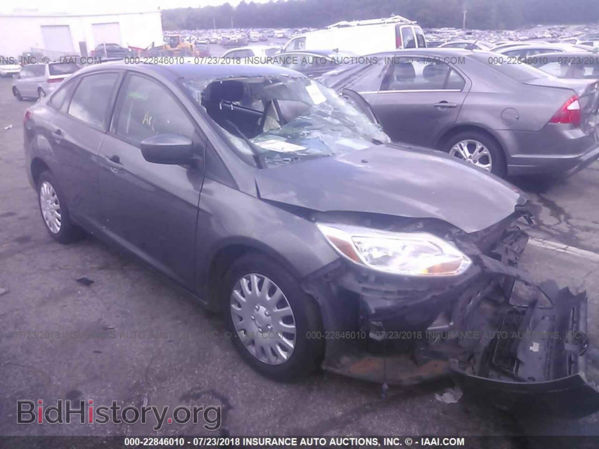 Photo 1FAHP3F2XCL334330 - Ford Focus 2012