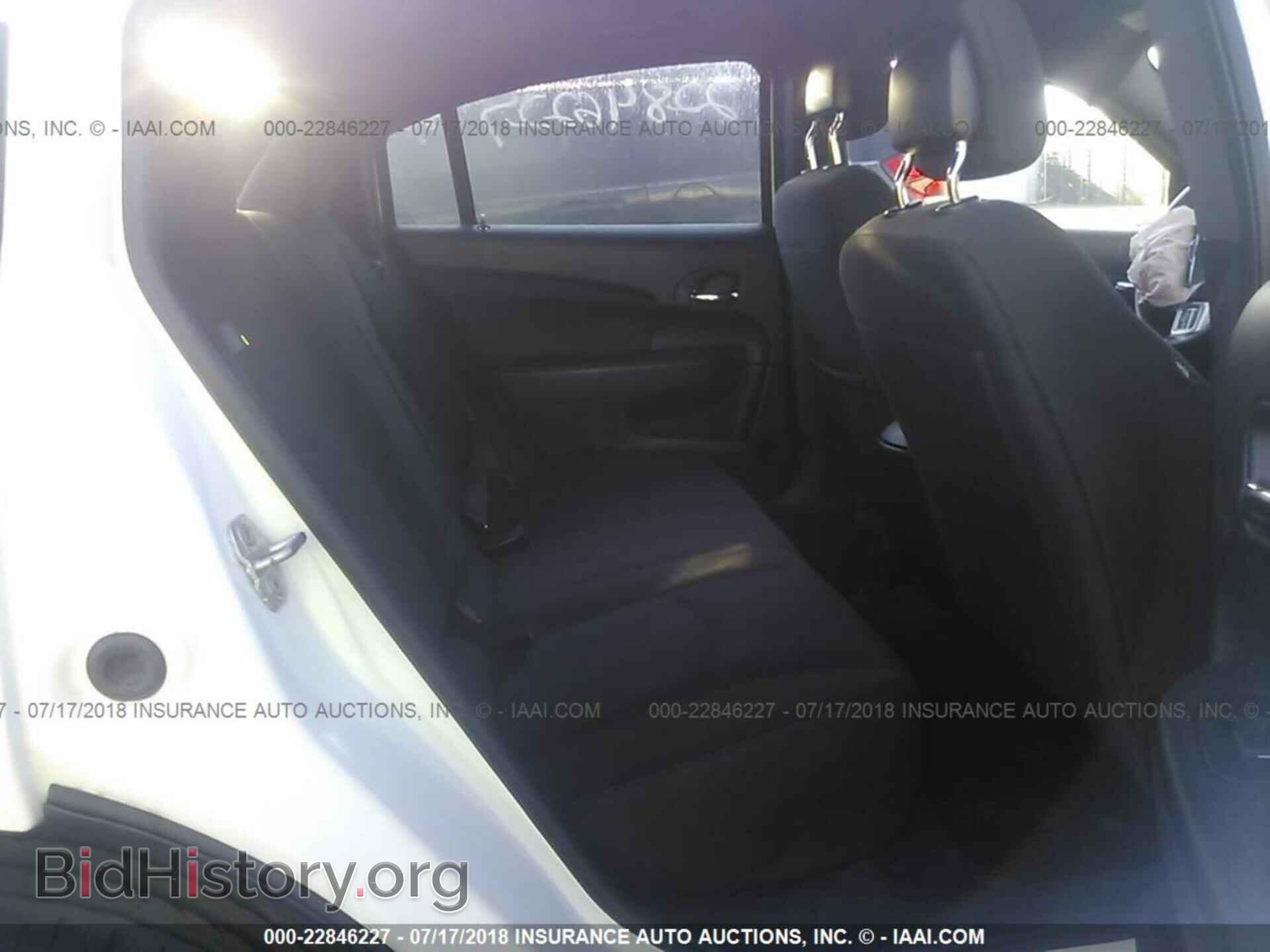 2011 Chrysler 200 - VIN: 1C3BC1FB4BN549645 - Photo 8