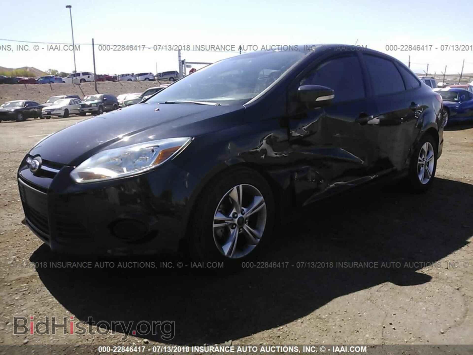 2013 Ford Focus - VIN: 1FADP3F28DL221475 - Photo 2