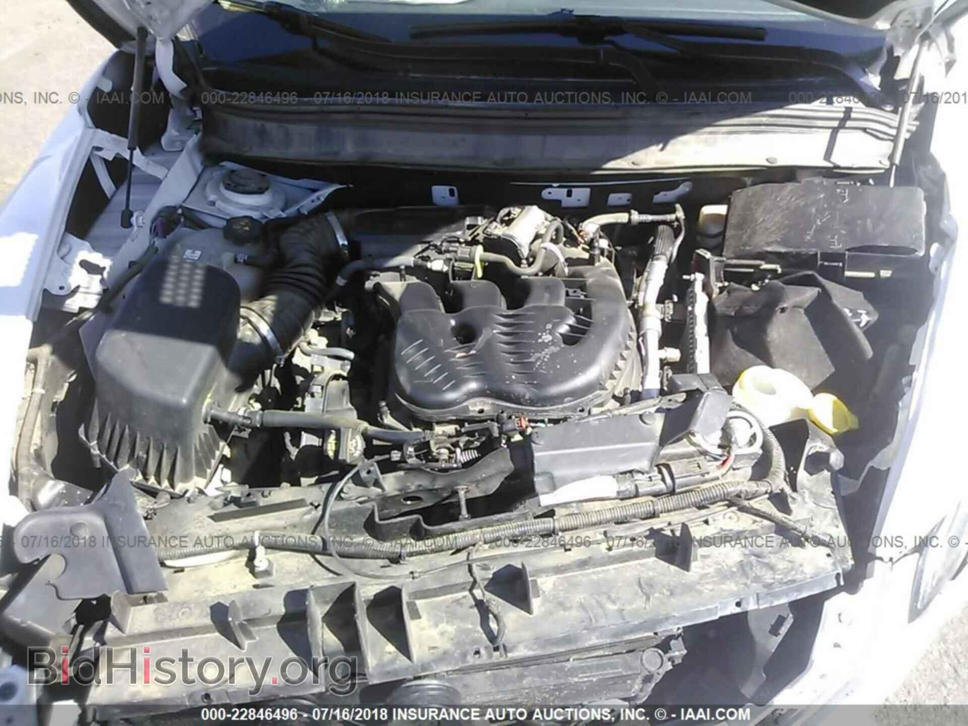 2015 Jeep Cherokee - VIN: 1C4PJMCS1FW591168 - Photo 10