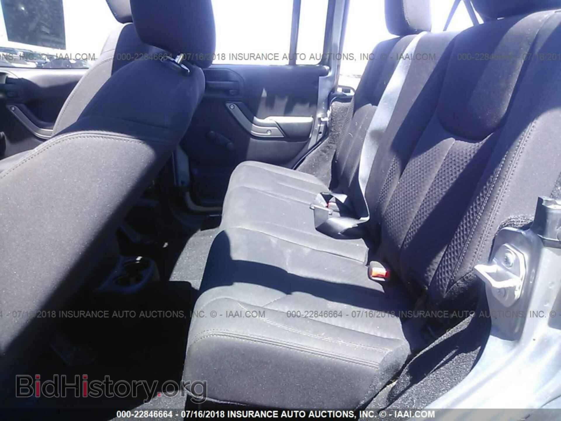 2016 Jeep Wrangler - VIN: 1C4BJWDG4GL187736 - Фото 8