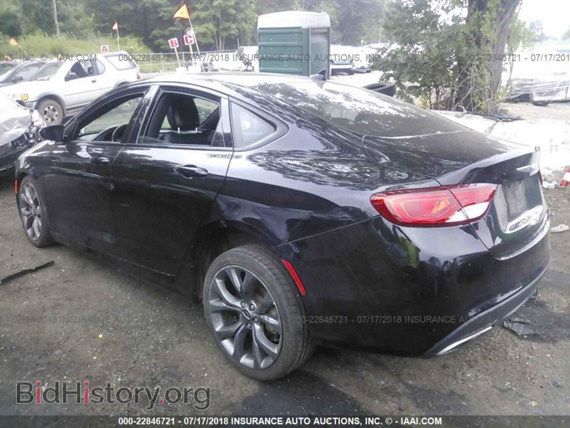 2015 Chrysler 200 - VIN: 1C3CCCBB2FN617663 - Photo 3