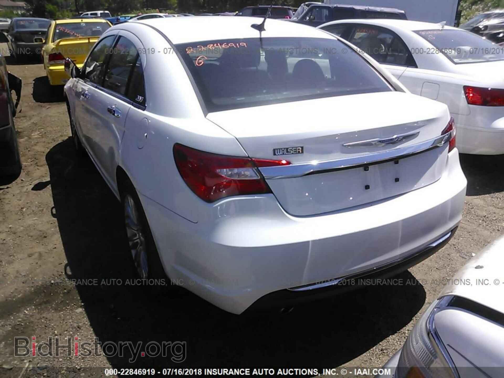 2012 Chrysler 200 - VIN: 1C3CCBCG6CN230498 - Фото 3