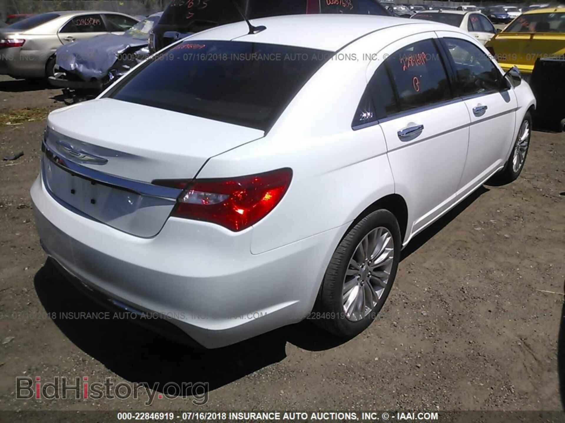 2012 Chrysler 200 - VIN: 1C3CCBCG6CN230498 - Фото 4