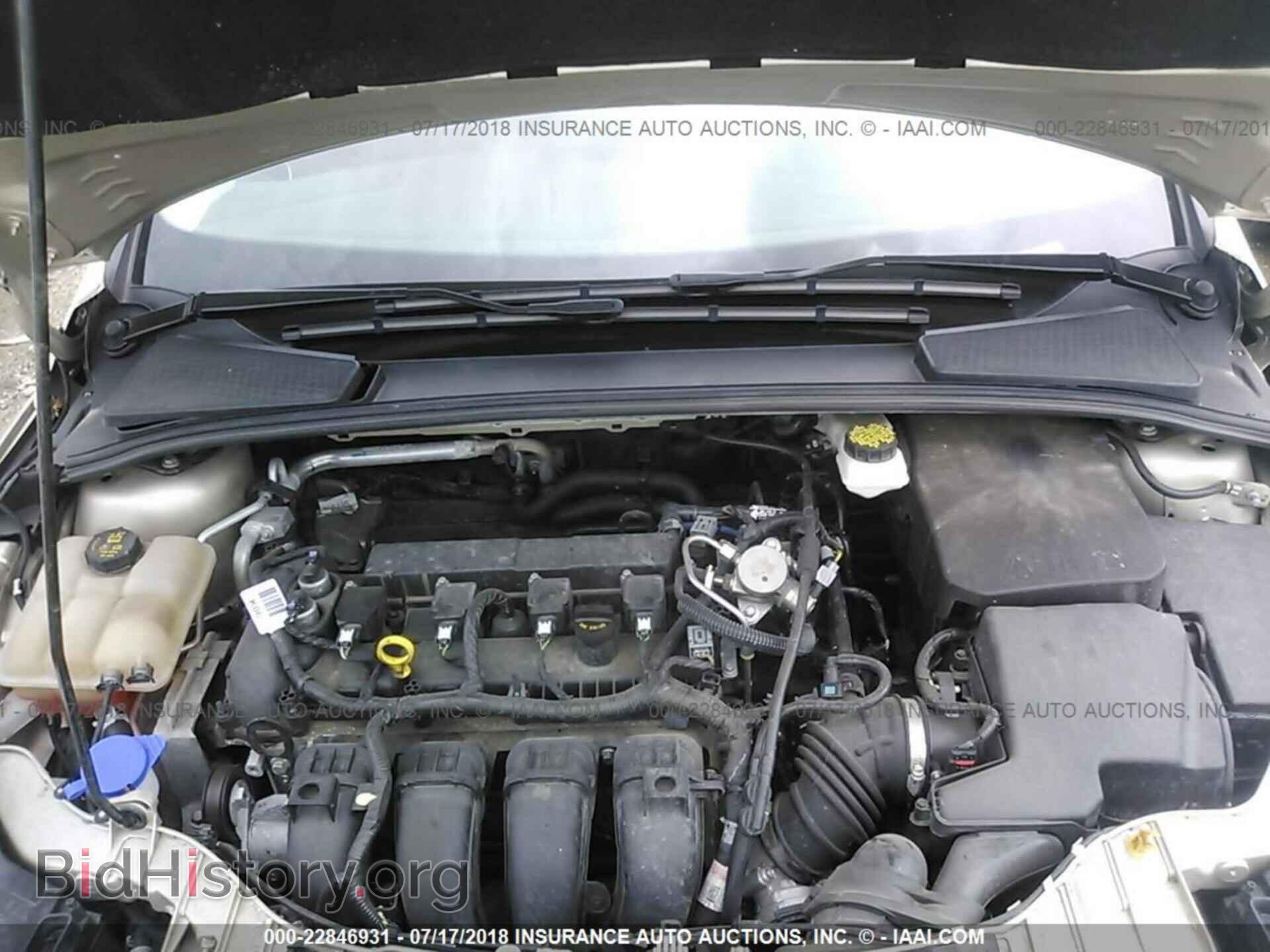 2017 Ford Focus - VIN: 1FADP3K23HL232508 - Photo 10
