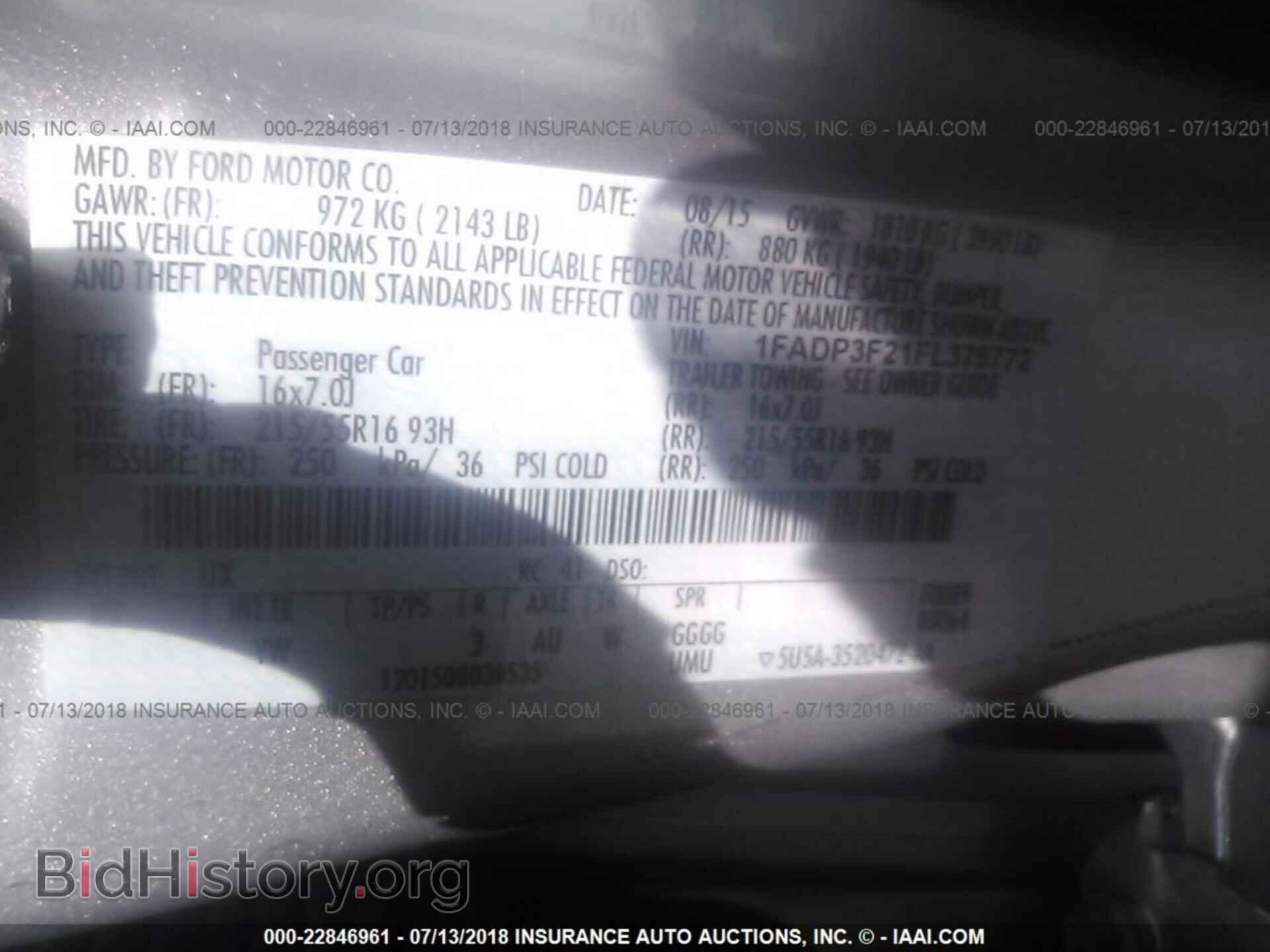 2015 Ford Focus - VIN: 1FADP3F21FL375772 - Photo 9