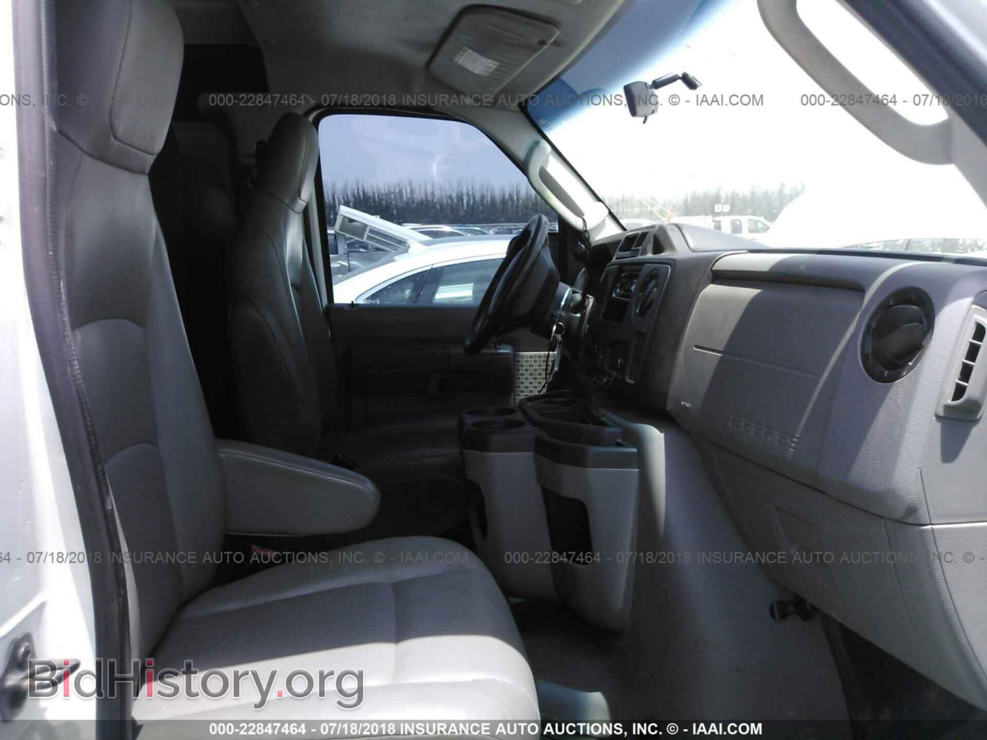 2011 Ford Econoline - VIN: 1FTSS3EL8BDB36170 - Фото 5