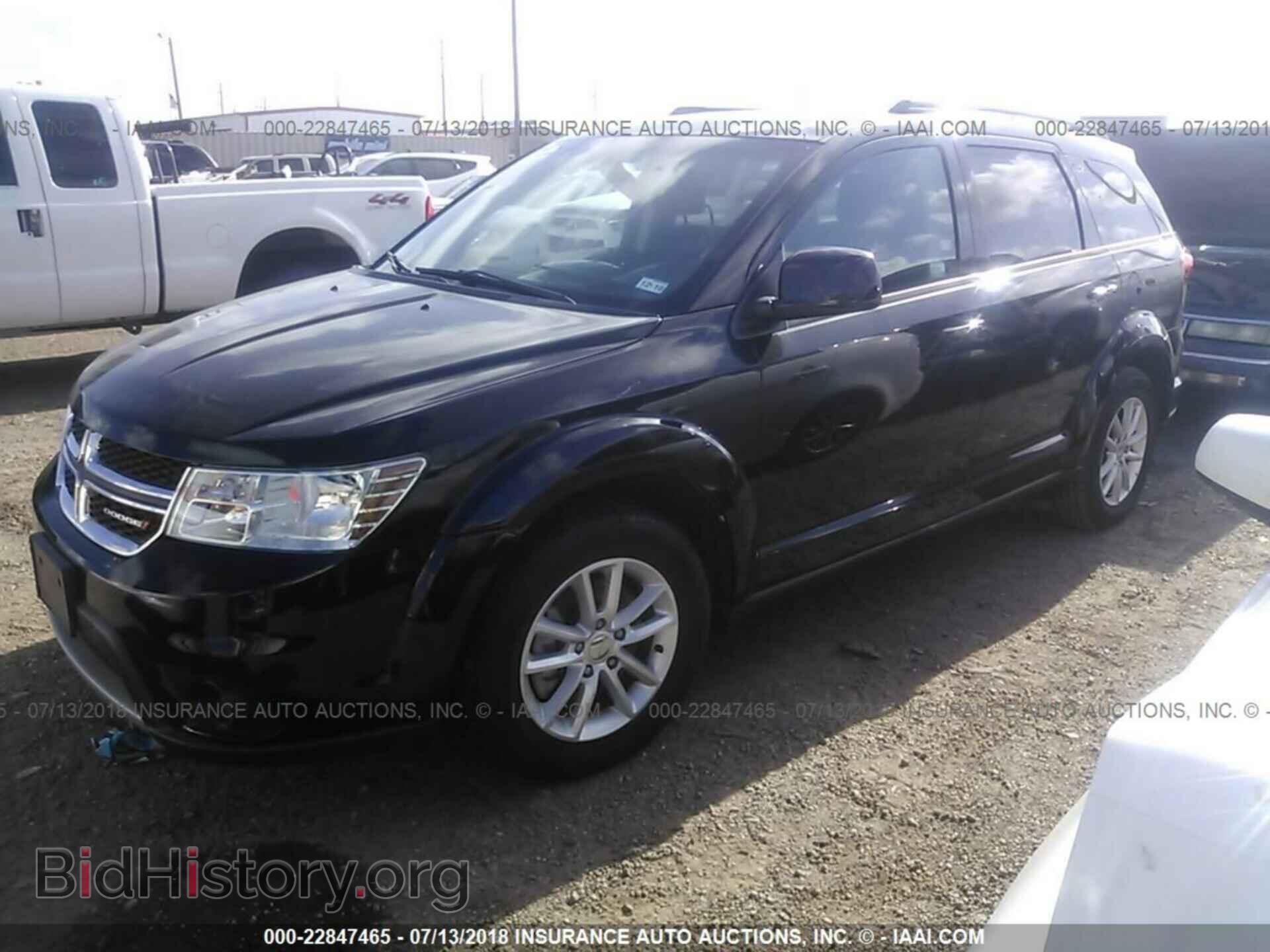 2014 Dodge Journey - VIN: 3C4PDCBG8ET115020 - Фото 2