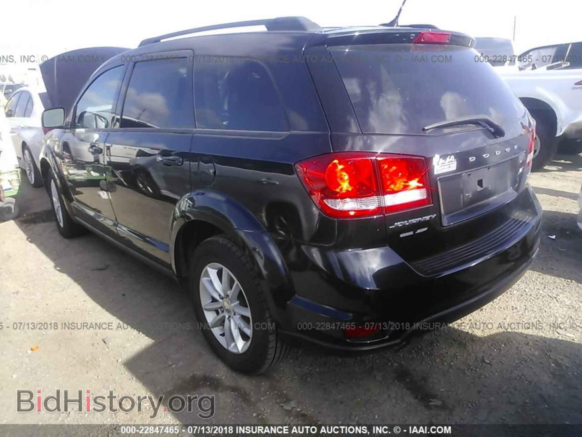 2014 Dodge Journey - VIN: 3C4PDCBG8ET115020 - Фото 3