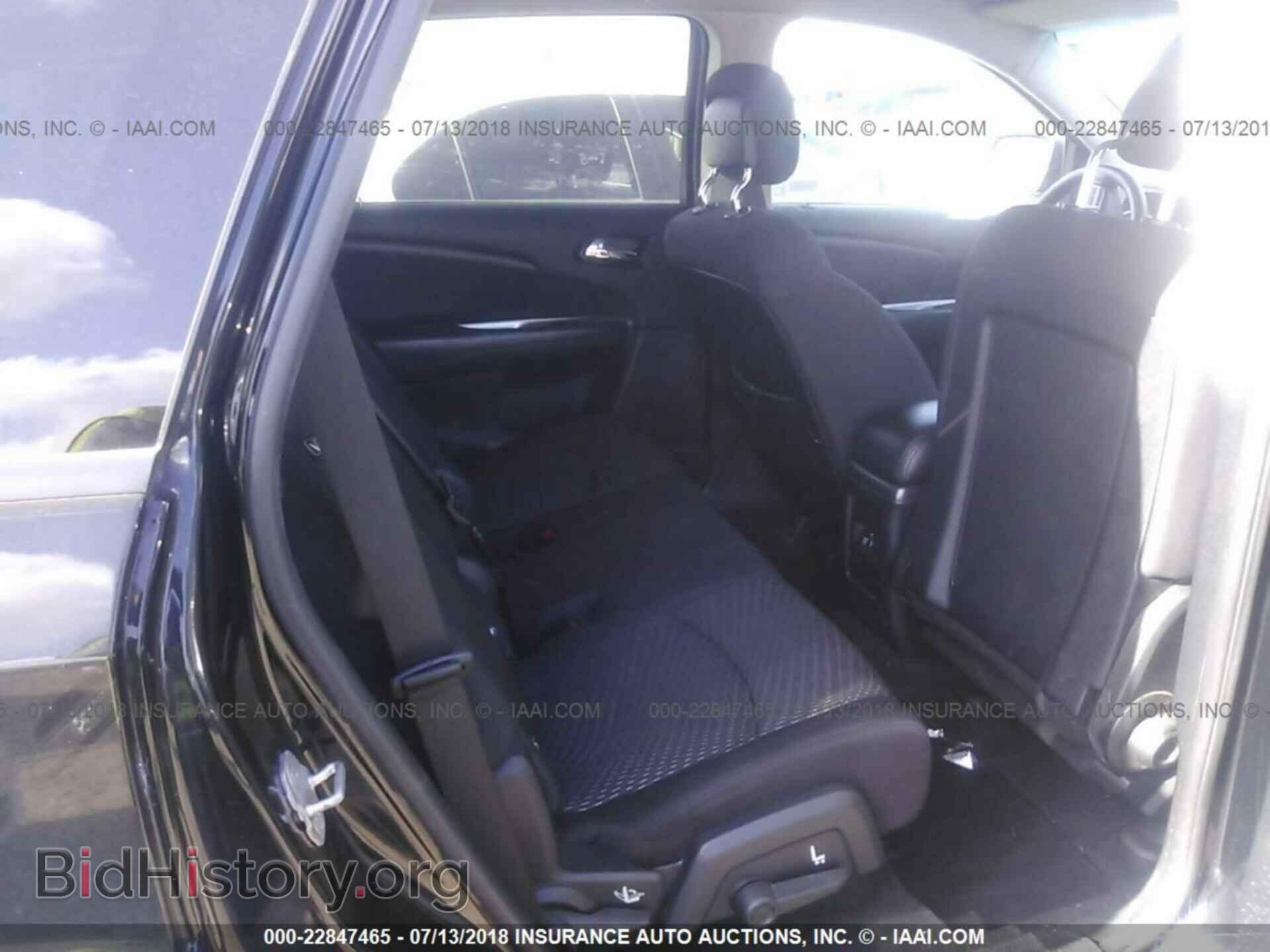 2014 Dodge Journey - VIN: 3C4PDCBG8ET115020 - Фото 8