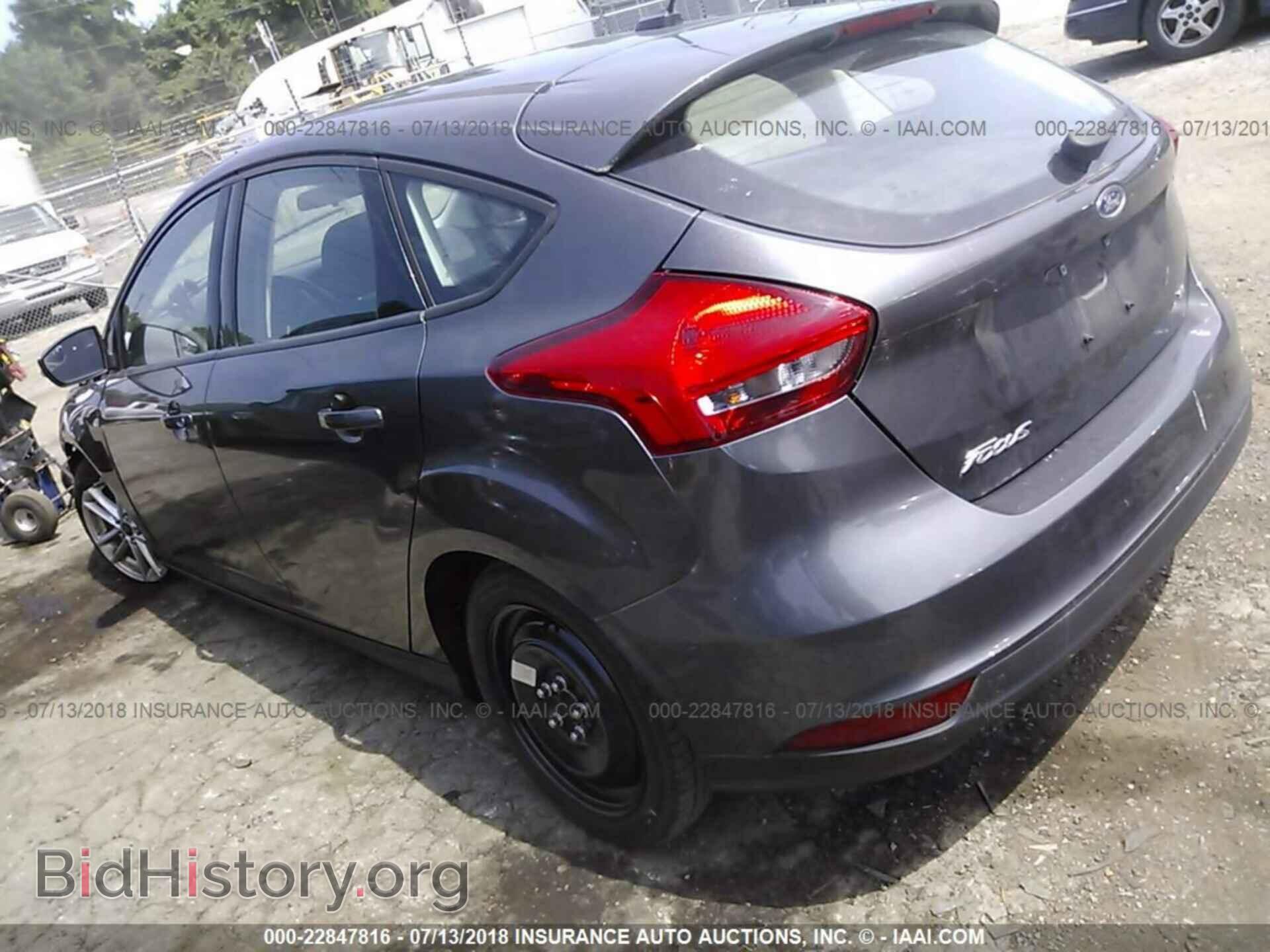 2015 Ford Focus - VIN: 1FADP3K24FL312025 - Фото 3